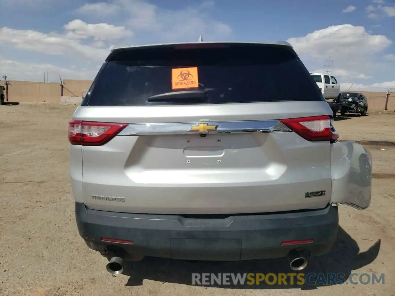 6 Photograph of a damaged car 1GNERFKWXLJ262274 CHEVROLET TRAVERSE 2020