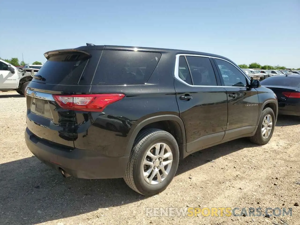 3 Photograph of a damaged car 1GNERFKWXLJ270505 CHEVROLET TRAVERSE 2020