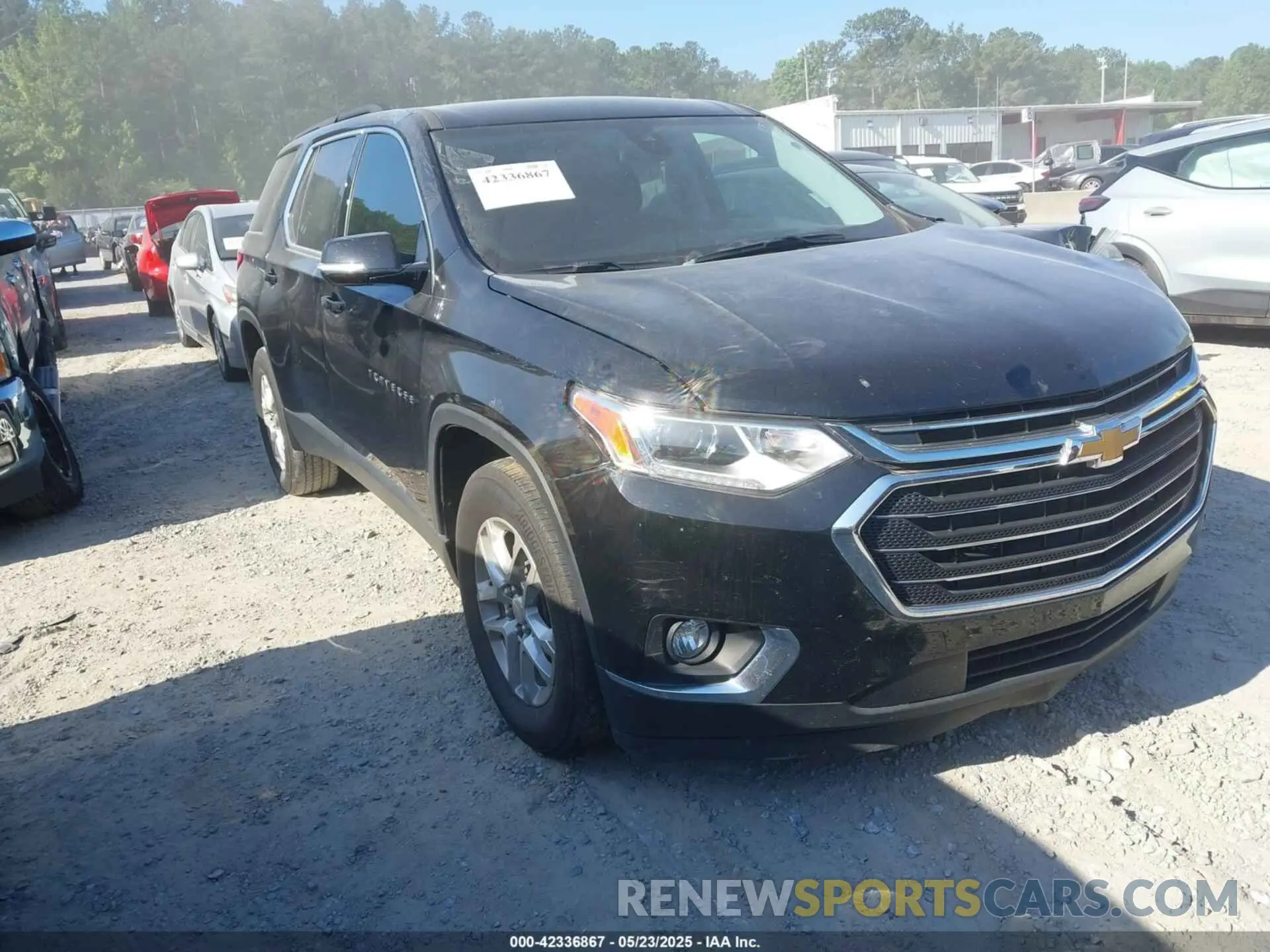 1 Photograph of a damaged car 1GNERGKW0LJ305039 CHEVROLET TRAVERSE 2020