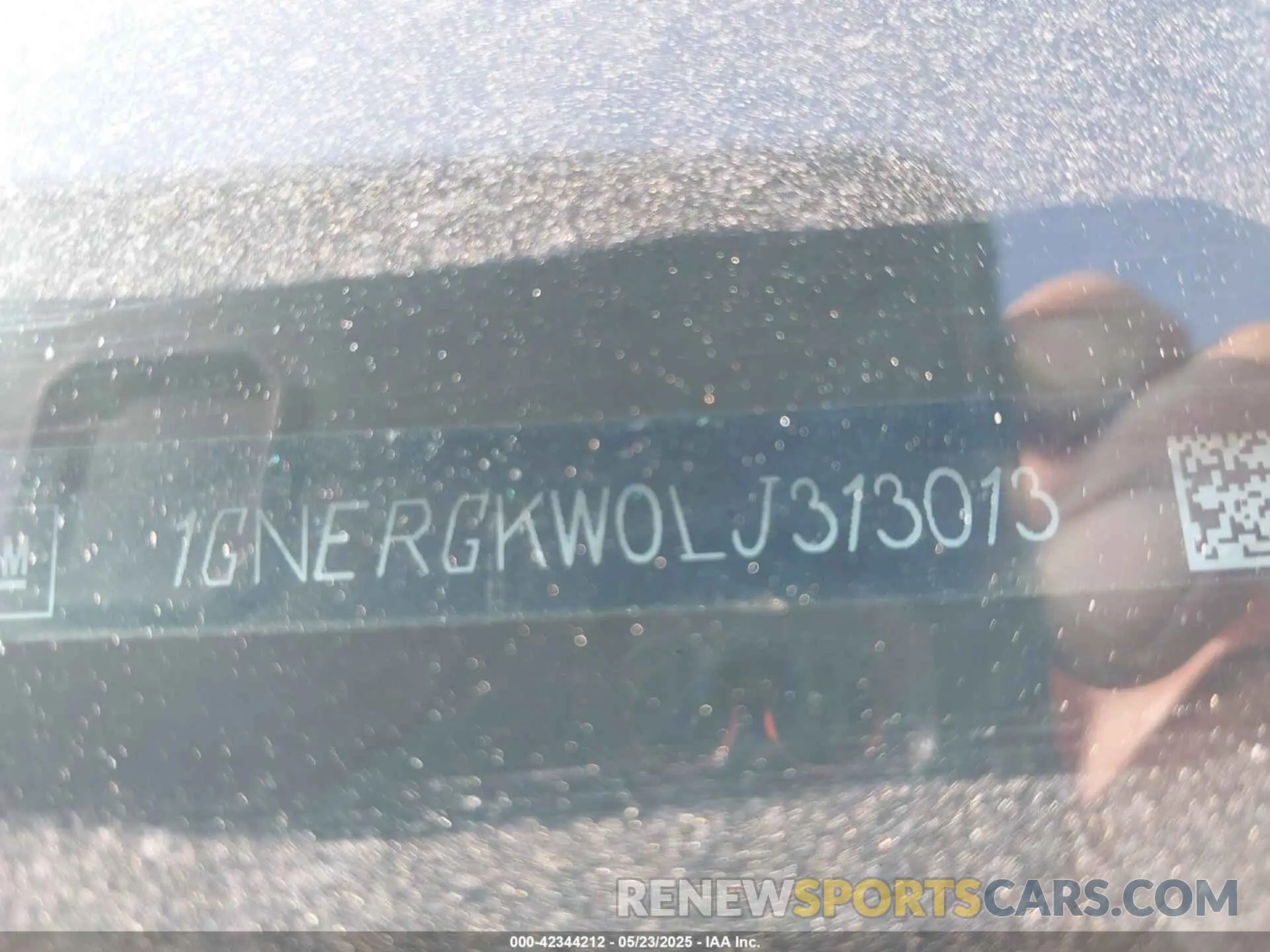 9 Photograph of a damaged car 1GNERGKW0LJ313013 CHEVROLET TRAVERSE 2020