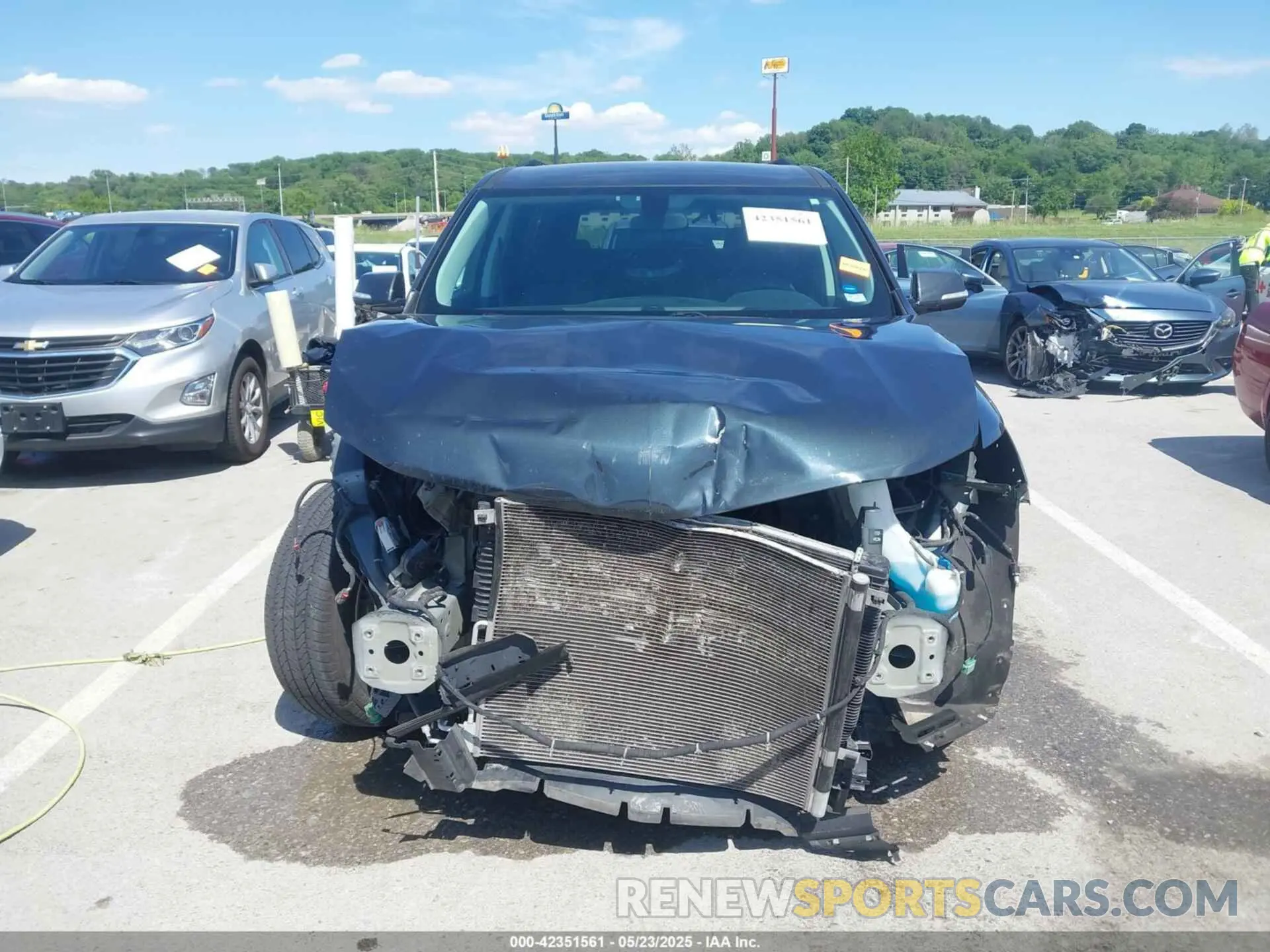 13 Photograph of a damaged car 1GNERGKW1LJ111250 CHEVROLET TRAVERSE 2020