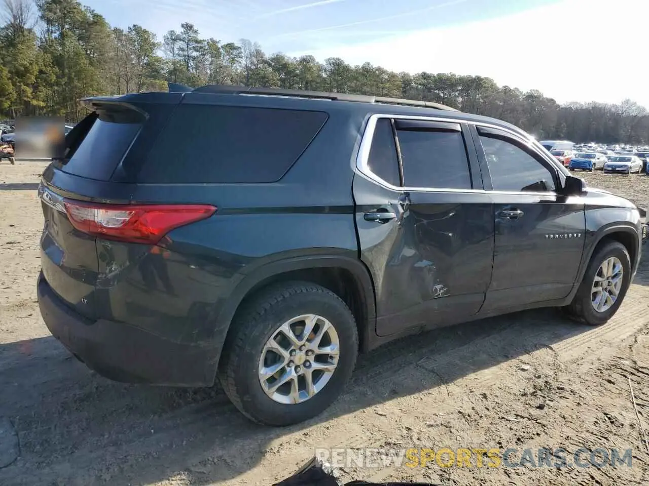 3 Photograph of a damaged car 1GNERGKW2LJ113380 CHEVROLET TRAVERSE 2020