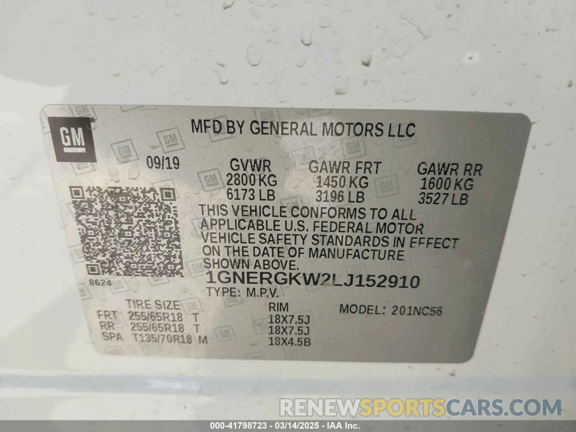 9 Photograph of a damaged car 1GNERGKW2LJ152910 CHEVROLET TRAVERSE 2020