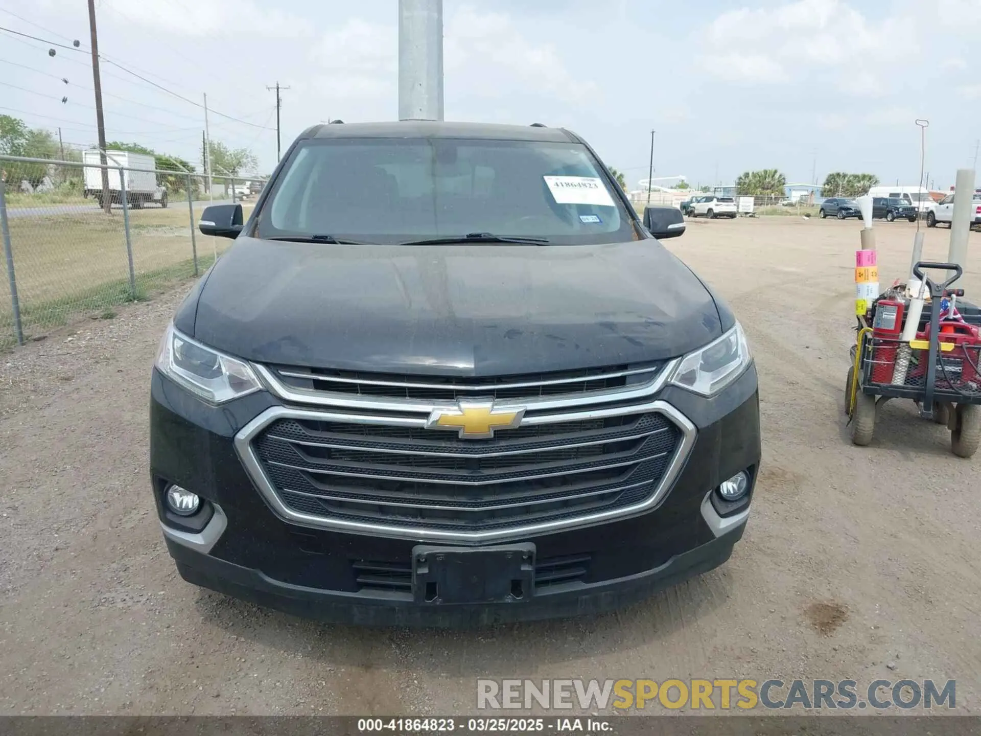 12 Photograph of a damaged car 1GNERGKW2LJ174518 CHEVROLET TRAVERSE 2020
