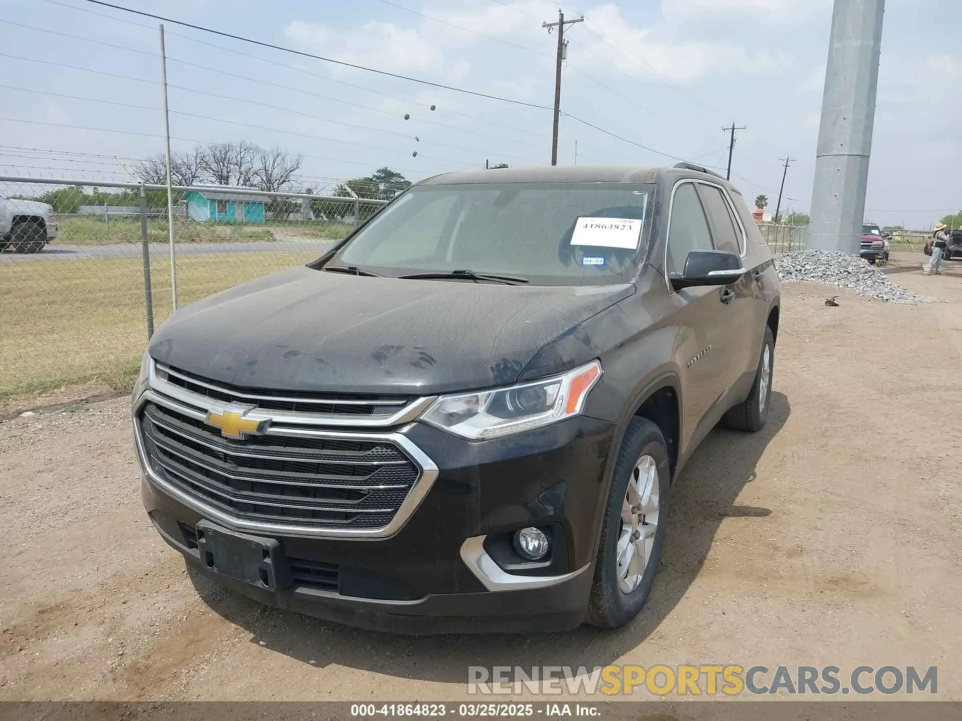 6 Photograph of a damaged car 1GNERGKW2LJ174518 CHEVROLET TRAVERSE 2020