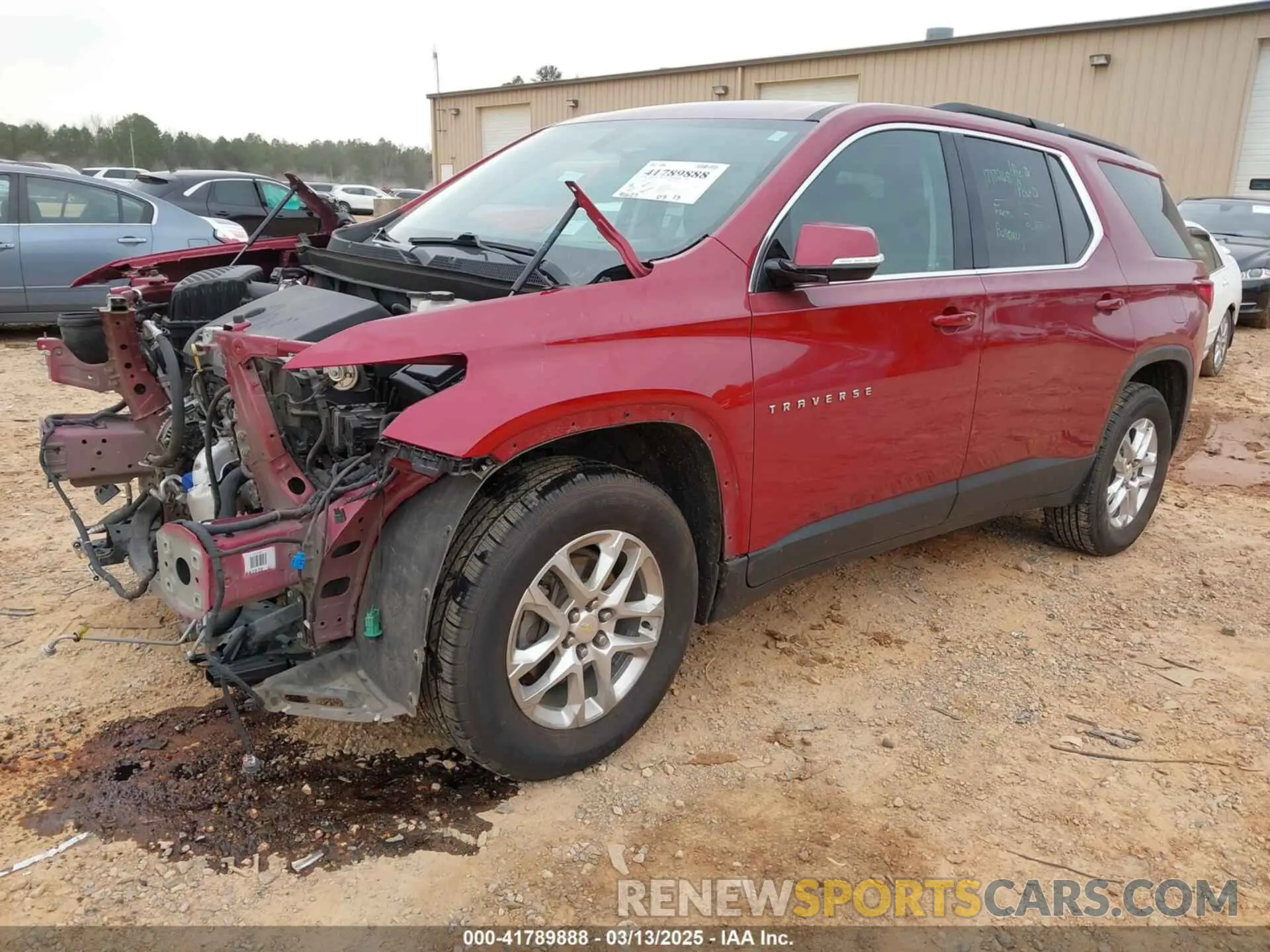 2 Photograph of a damaged car 1GNERGKW2LJ197166 CHEVROLET TRAVERSE 2020