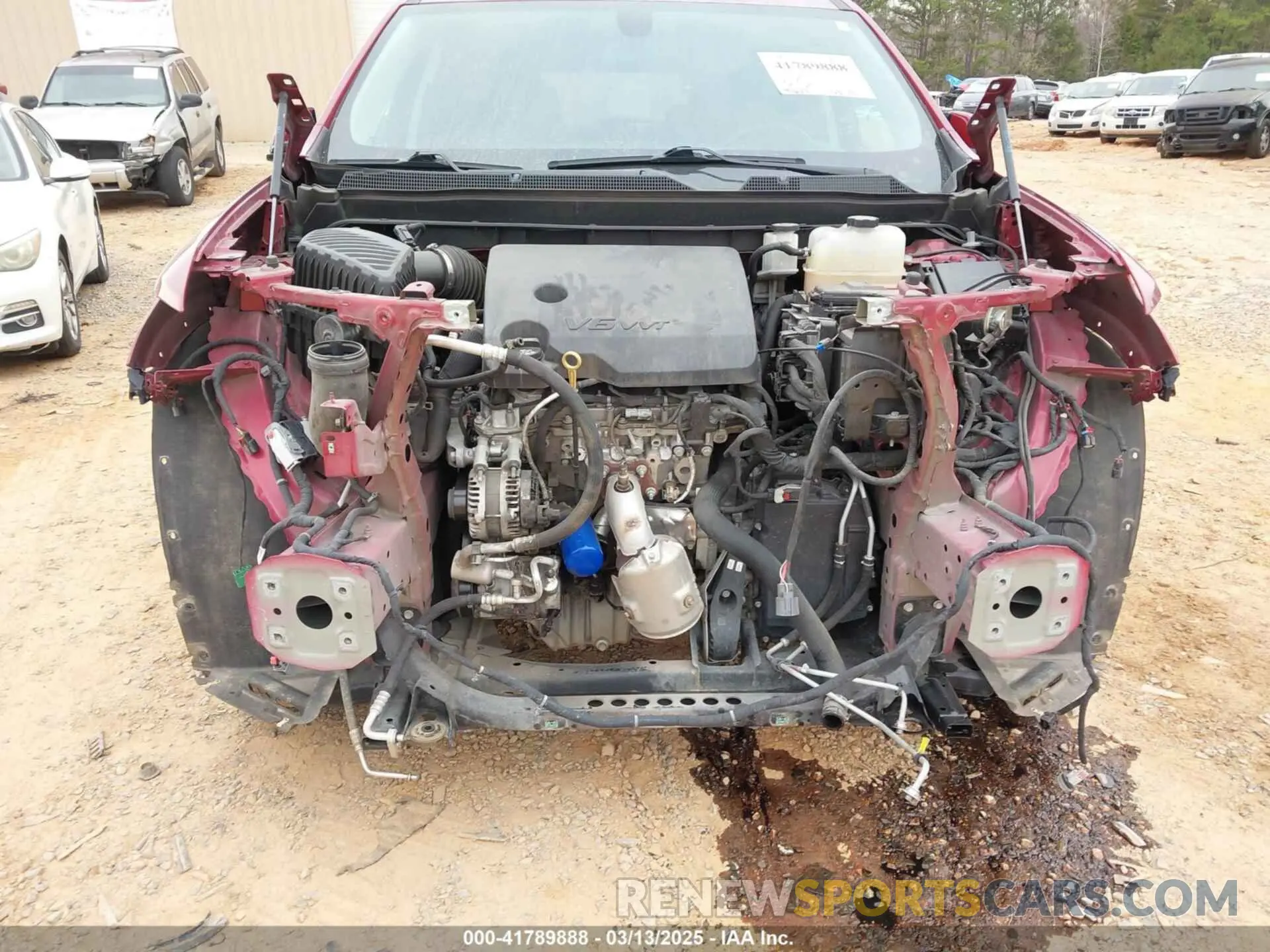 6 Photograph of a damaged car 1GNERGKW2LJ197166 CHEVROLET TRAVERSE 2020