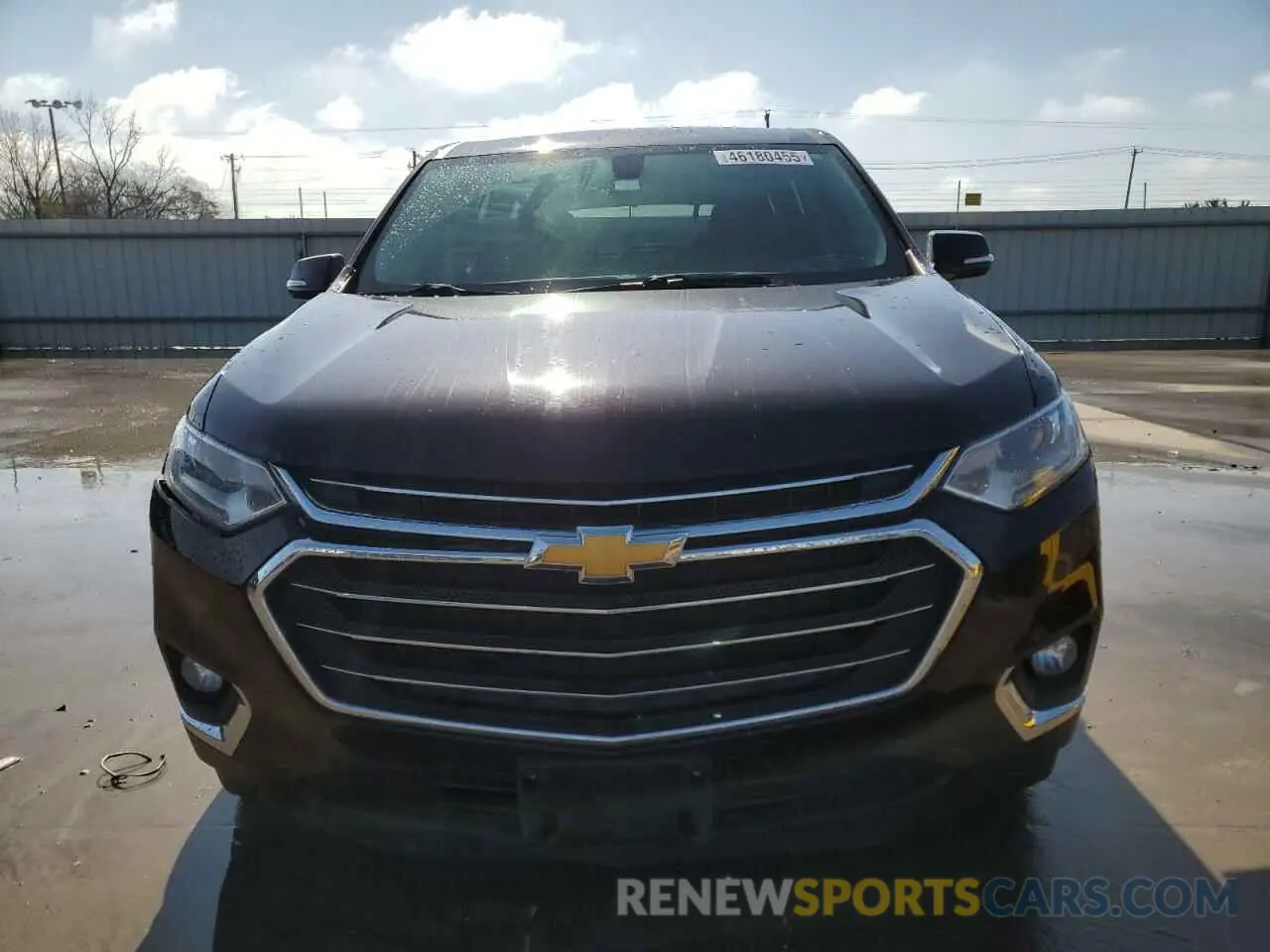 5 Photograph of a damaged car 1GNERGKW2LJ253946 CHEVROLET TRAVERSE 2020
