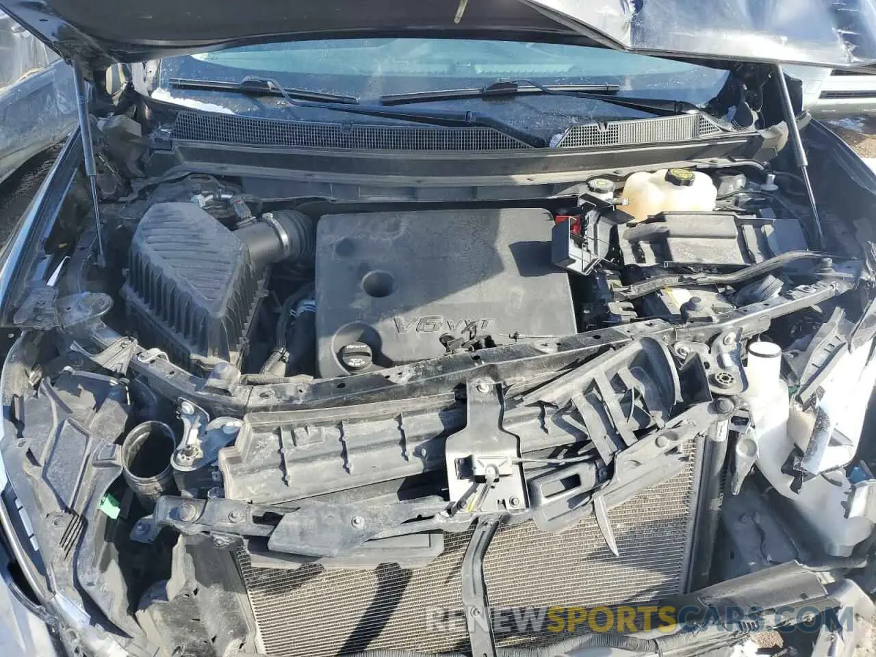 12 Photograph of a damaged car 1GNERGKW2LJ321677 CHEVROLET TRAVERSE 2020