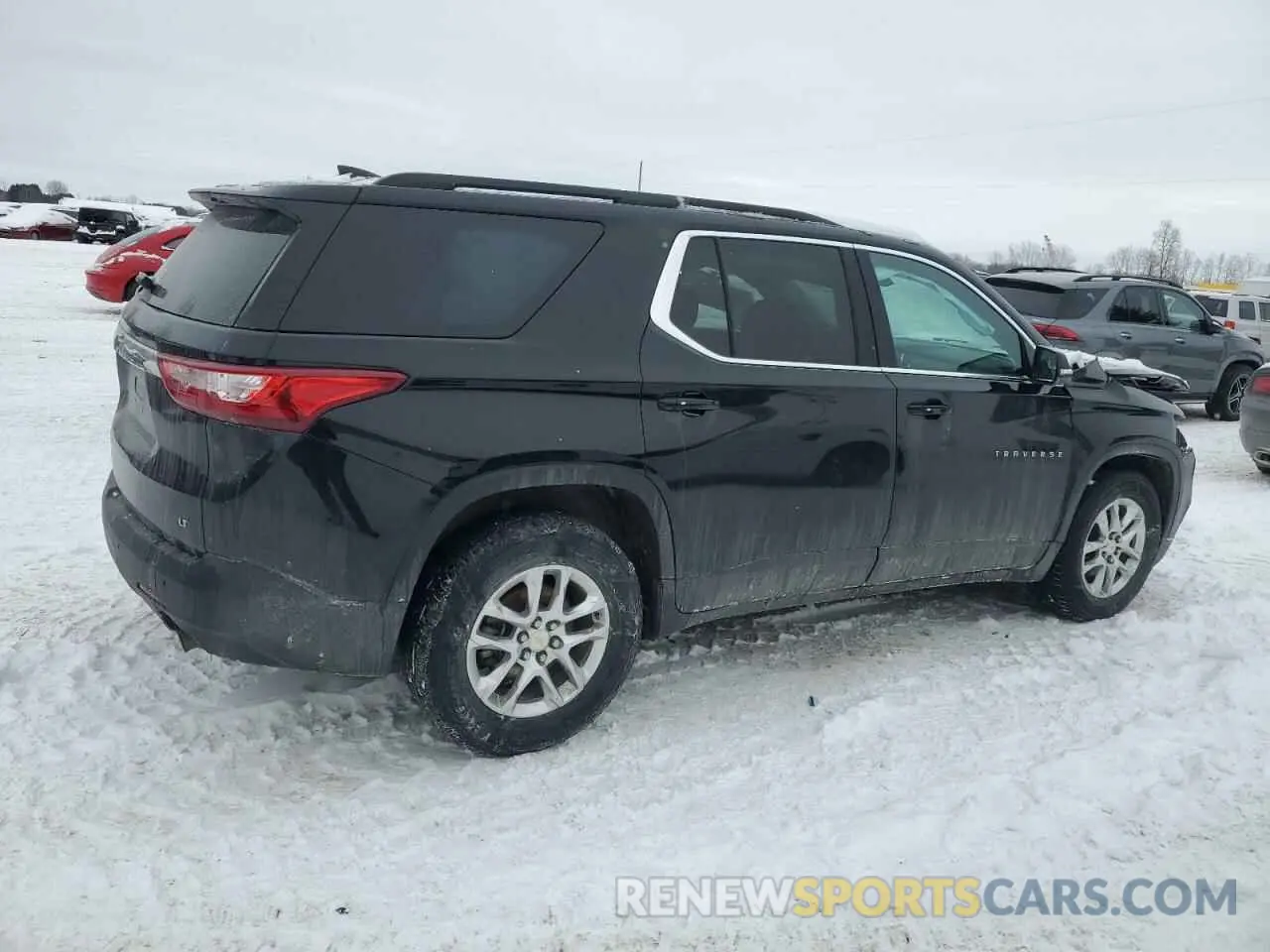 3 Photograph of a damaged car 1GNERGKW2LJ321677 CHEVROLET TRAVERSE 2020