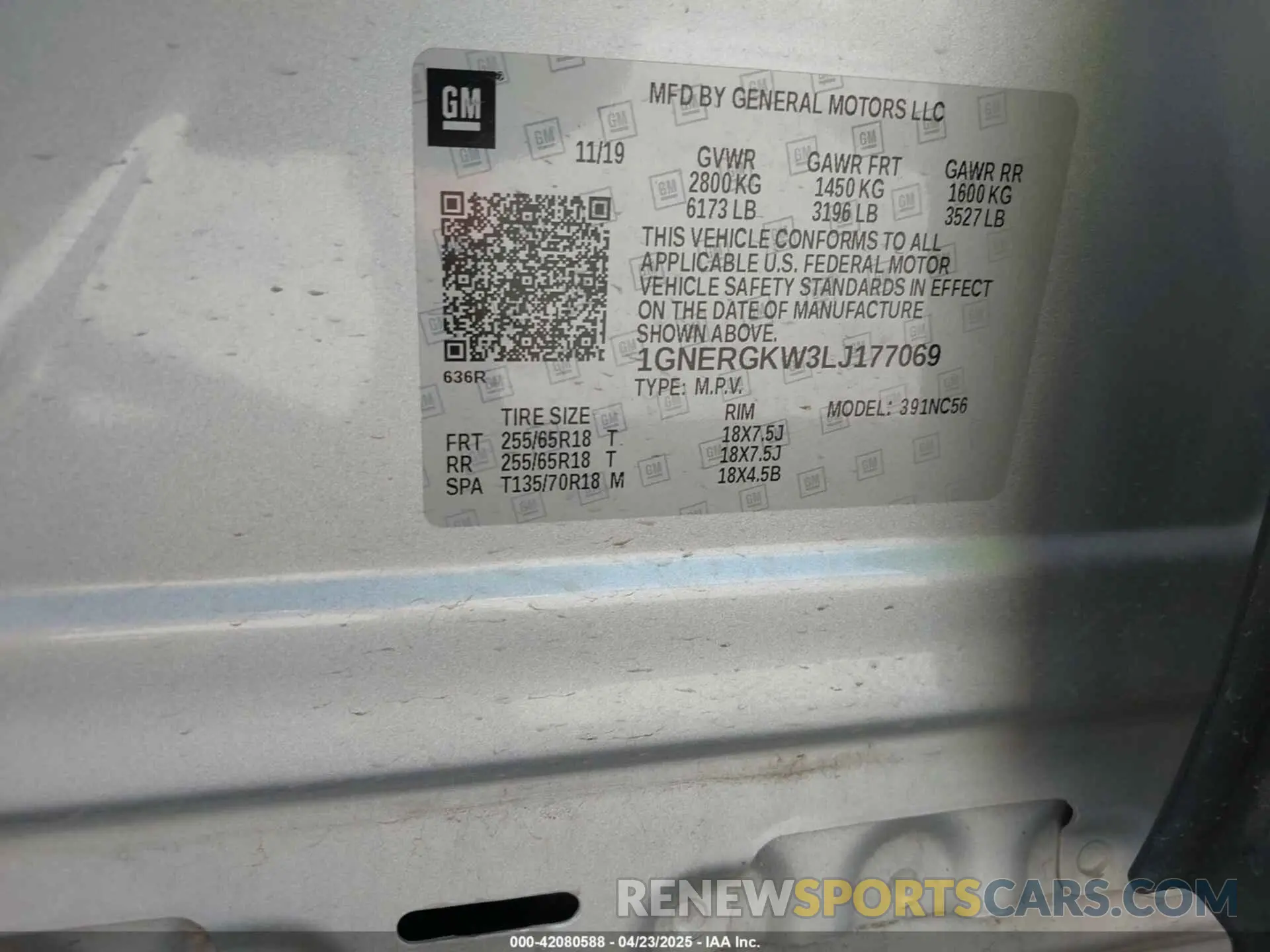 9 Photograph of a damaged car 1GNERGKW3LJ177069 CHEVROLET TRAVERSE 2020