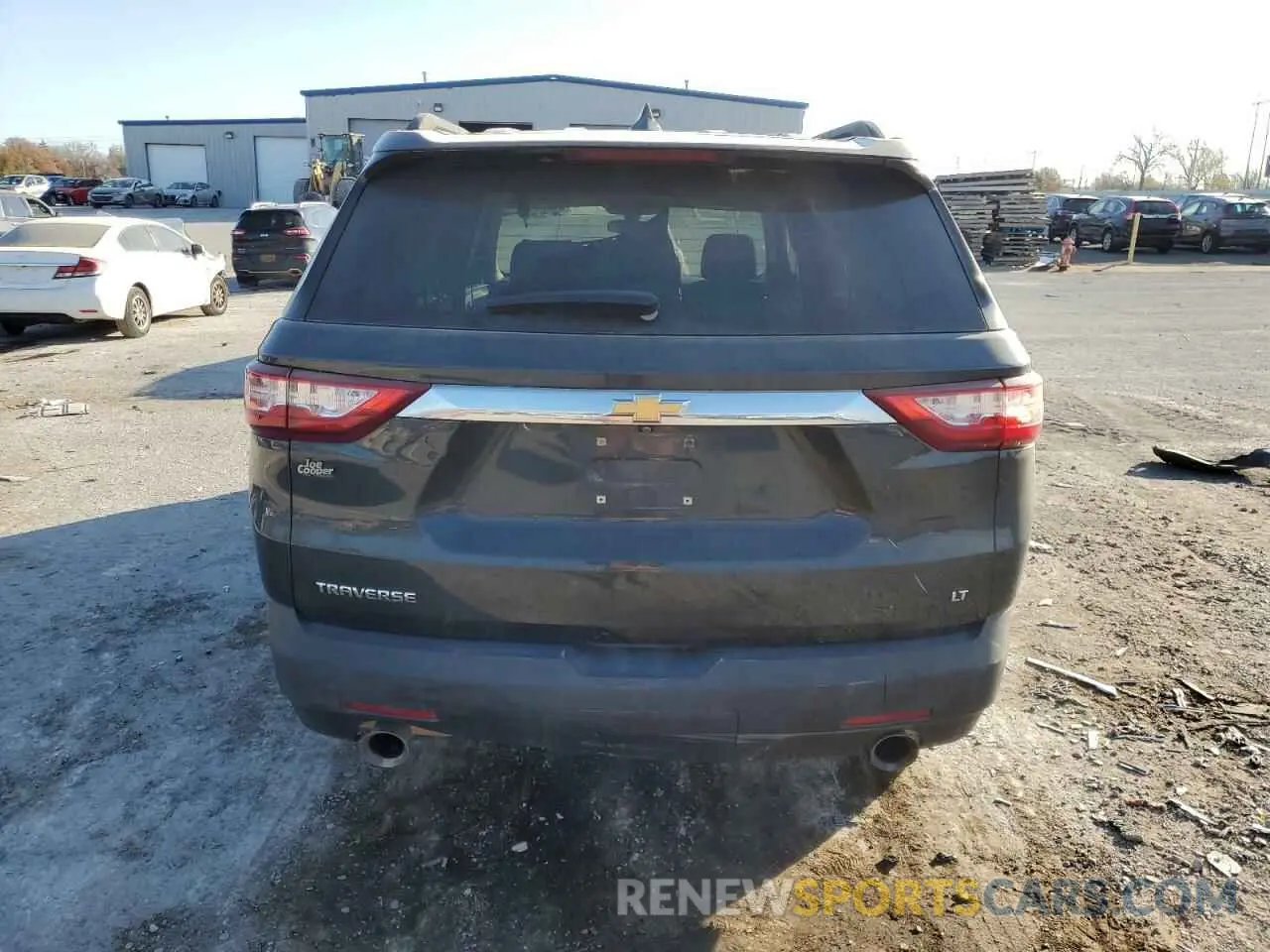 6 Photograph of a damaged car 1GNERGKW3LJ231969 CHEVROLET TRAVERSE 2020