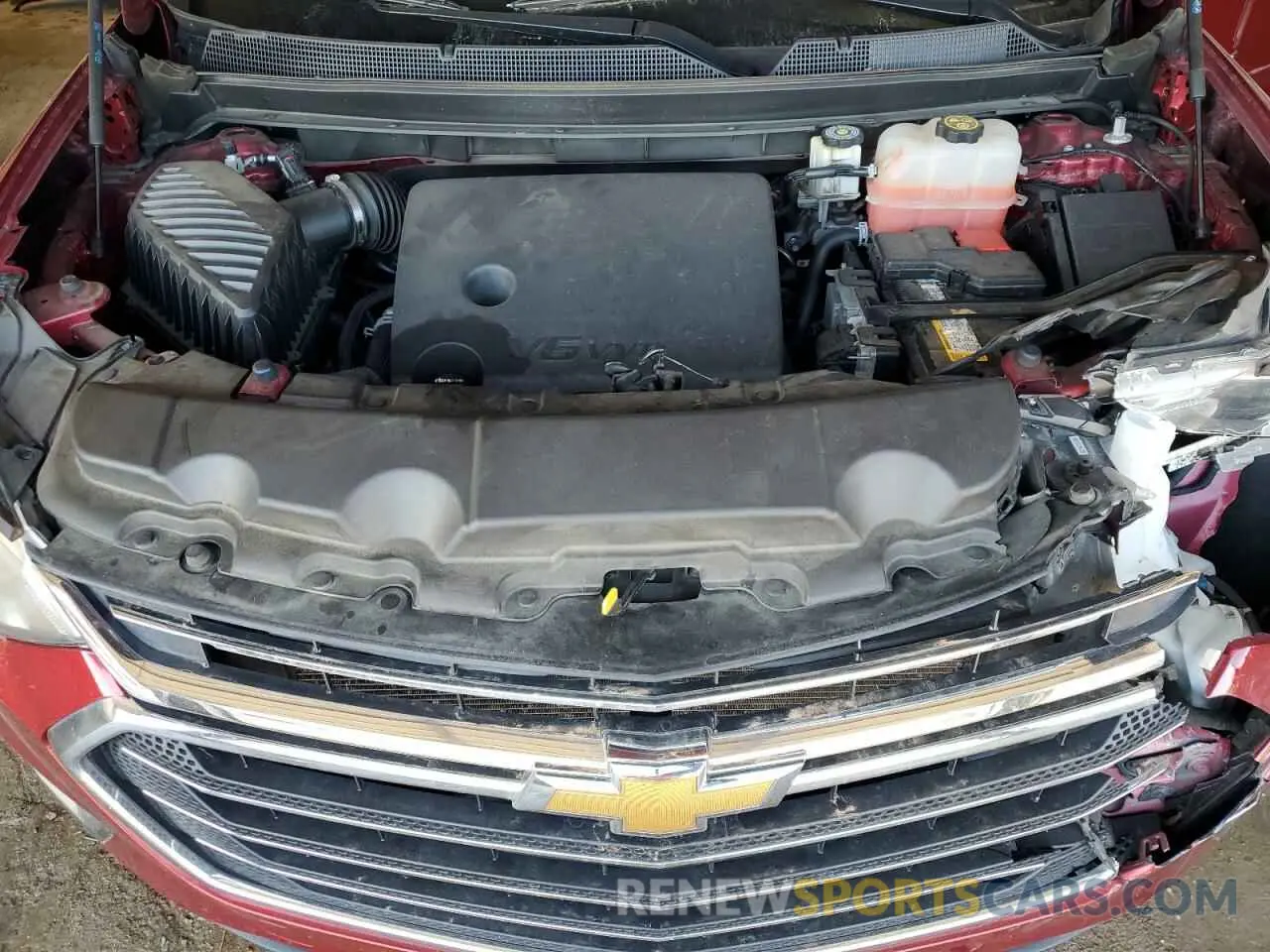 12 Photograph of a damaged car 1GNERGKW3LJ243667 CHEVROLET TRAVERSE 2020