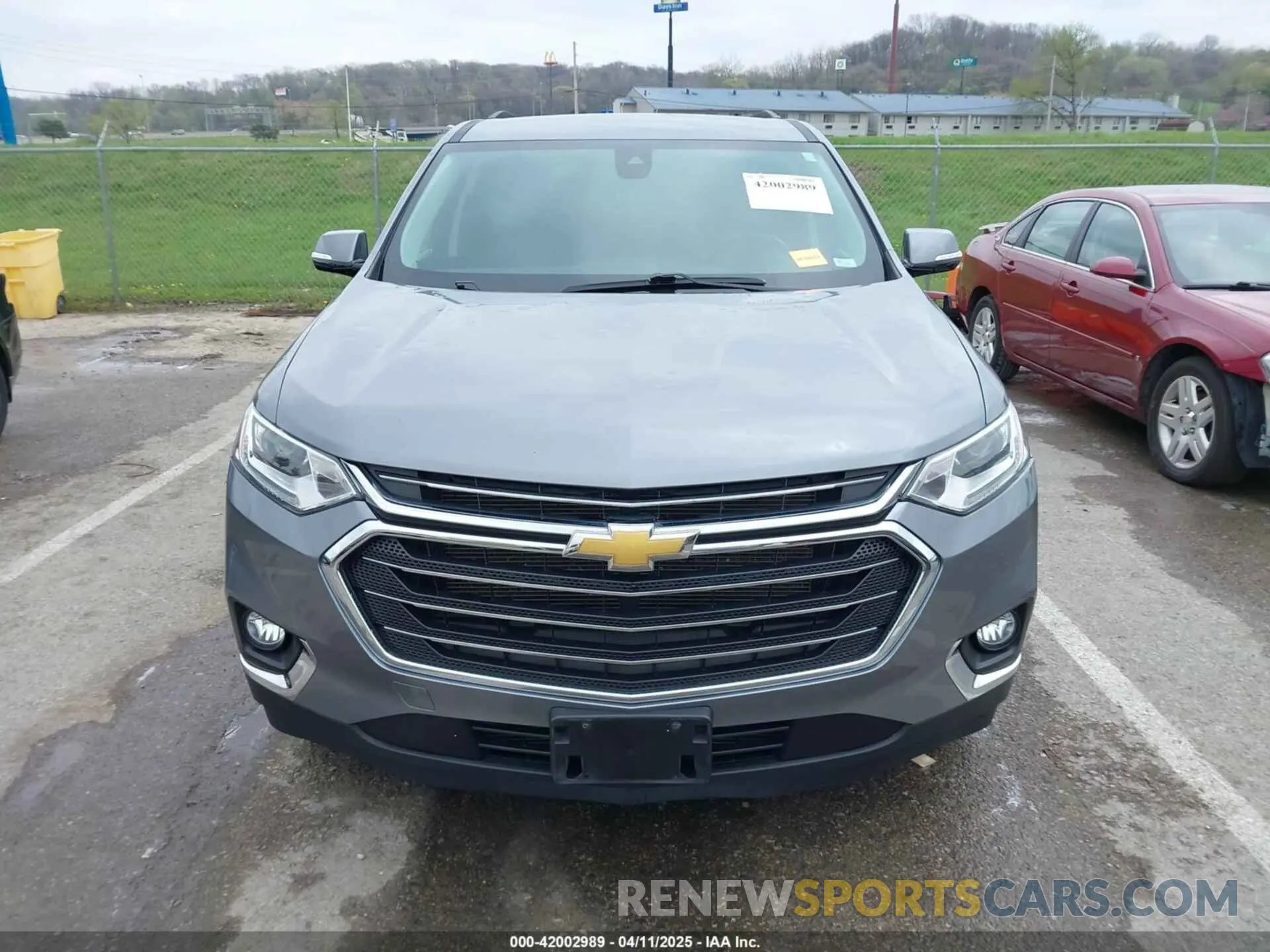 11 Photograph of a damaged car 1GNERGKW3LJ249792 CHEVROLET TRAVERSE 2020