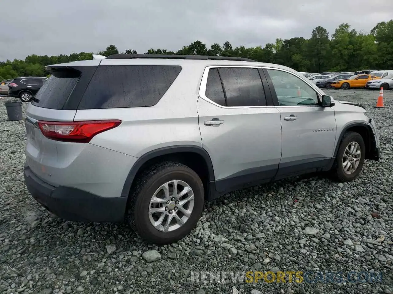 3 Photograph of a damaged car 1GNERGKW4LJ166209 CHEVROLET TRAVERSE 2020