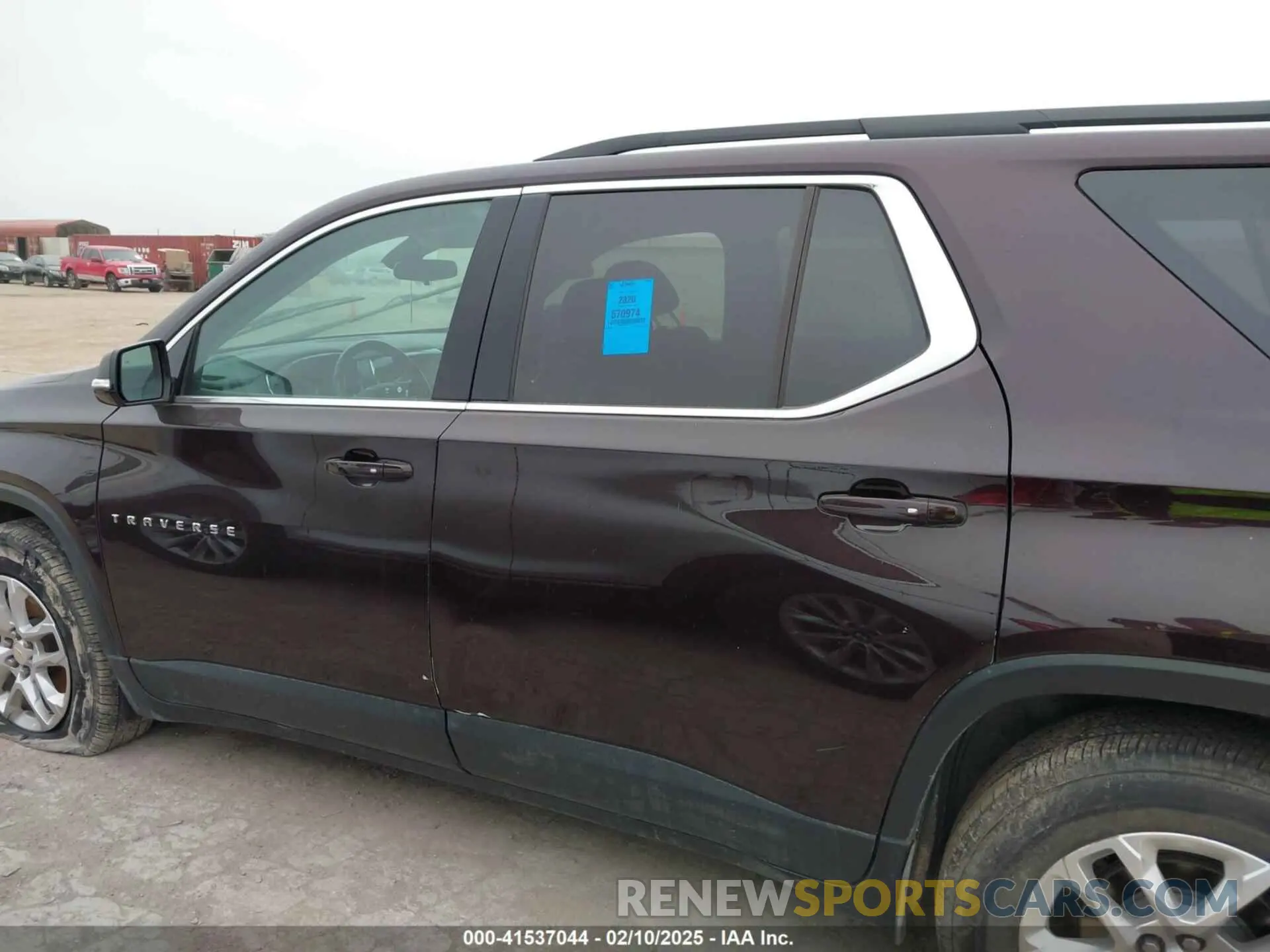 14 Photograph of a damaged car 1GNERGKW4LJ242396 CHEVROLET TRAVERSE 2020