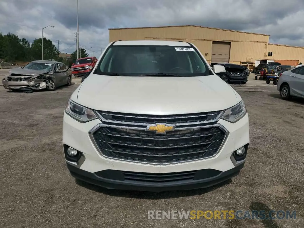 5 Photograph of a damaged car 1GNERGKW4LJ244309 CHEVROLET TRAVERSE 2020