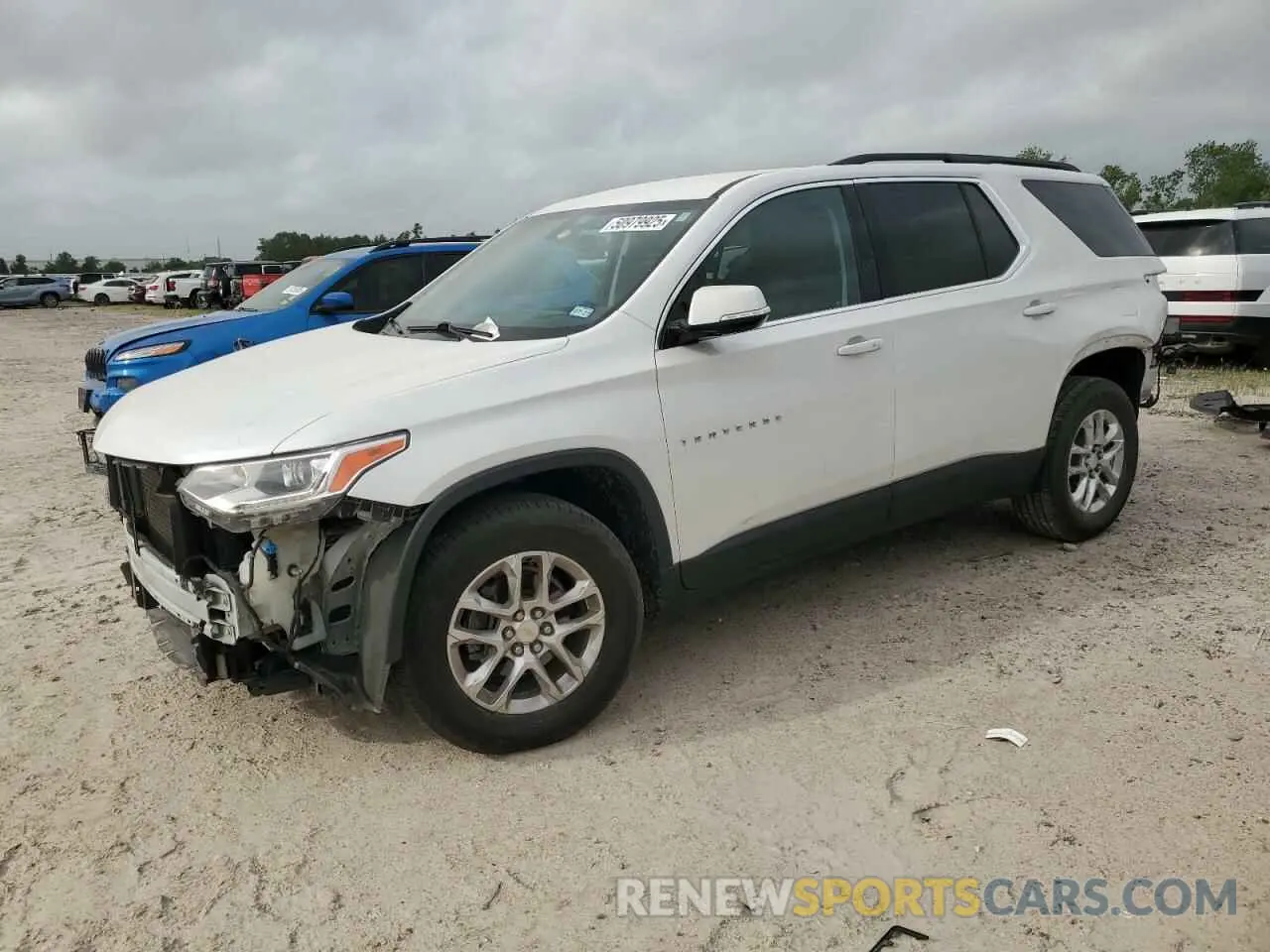 1 Photograph of a damaged car 1GNERGKW5LJ201095 CHEVROLET TRAVERSE 2020