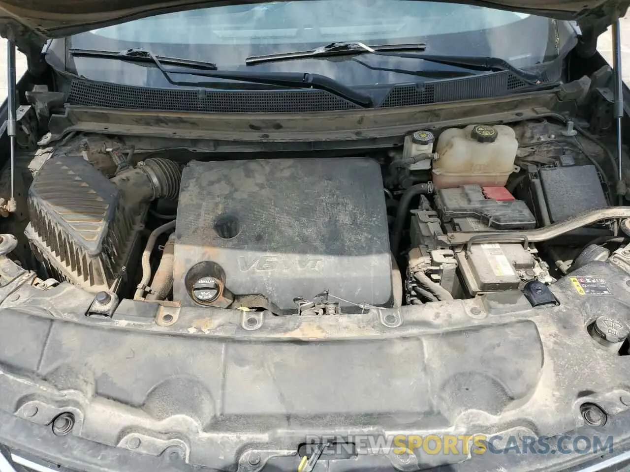 12 Photograph of a damaged car 1GNERGKW6LJ100776 CHEVROLET TRAVERSE 2020