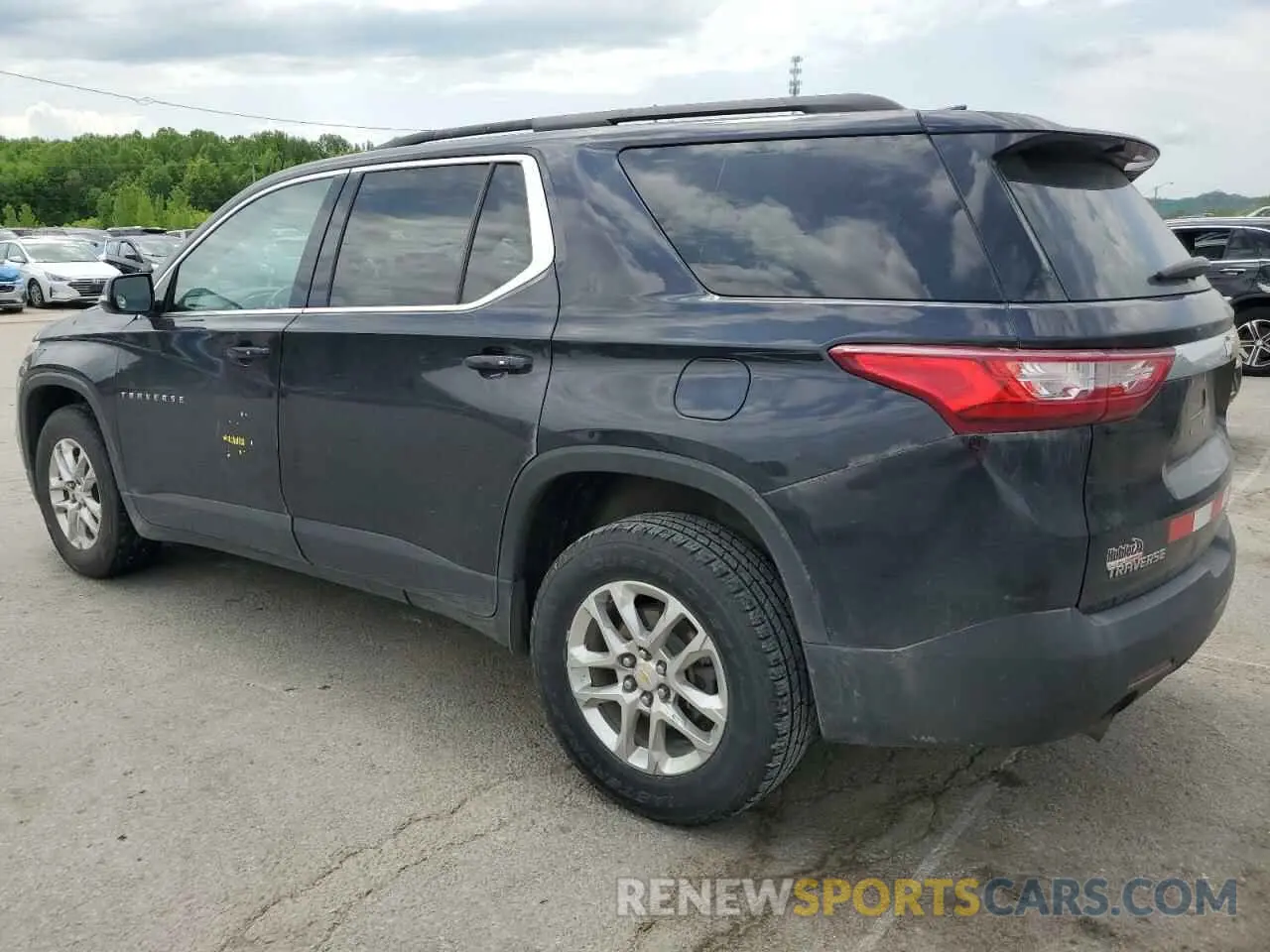 2 Photograph of a damaged car 1GNERGKW6LJ100776 CHEVROLET TRAVERSE 2020