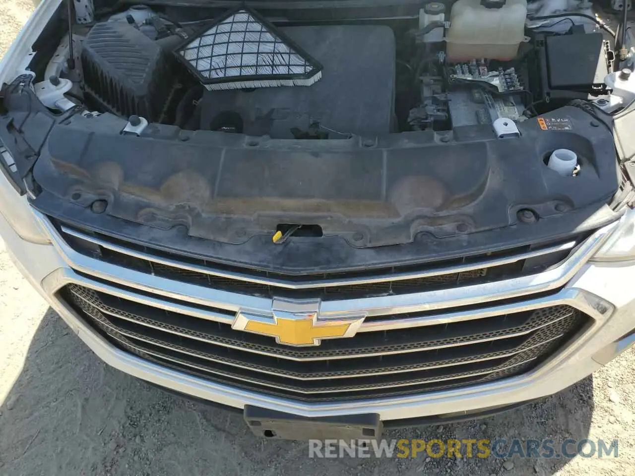 12 Photograph of a damaged car 1GNERGKW7LJ241615 CHEVROLET TRAVERSE 2020