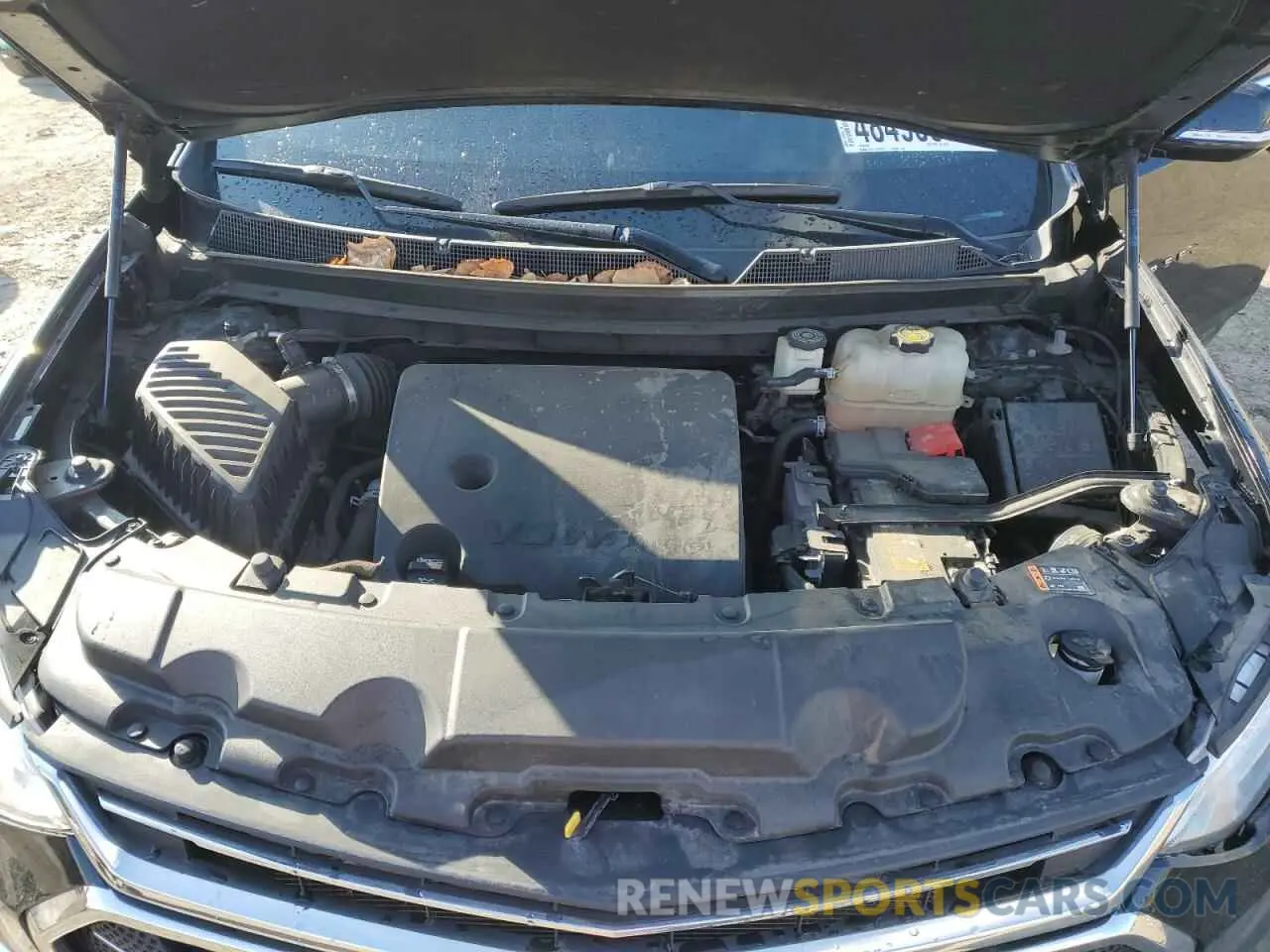 12 Photograph of a damaged car 1GNERGKW8LJ256639 CHEVROLET TRAVERSE 2020
