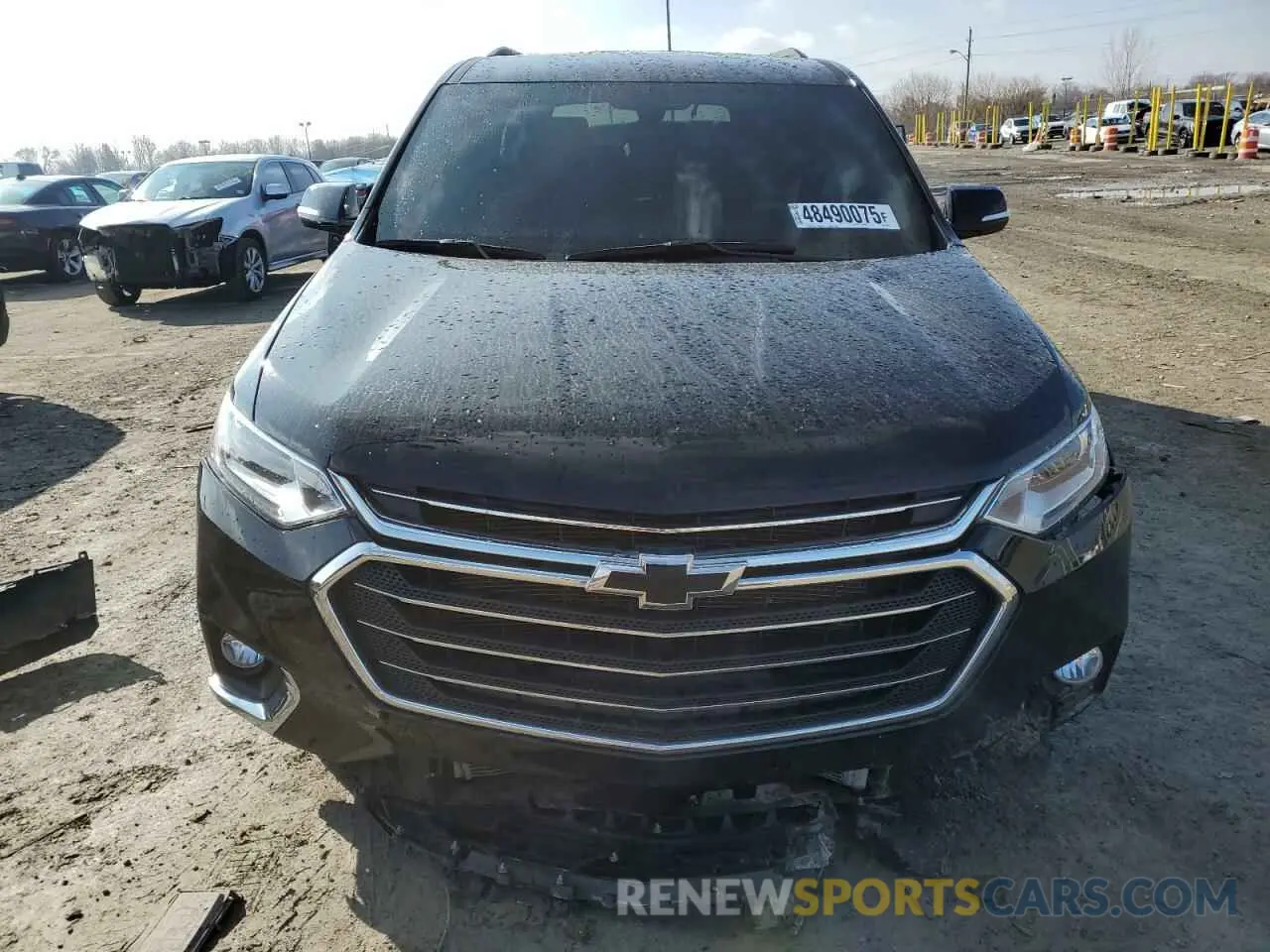 5 Photograph of a damaged car 1GNERGKW8LJ256639 CHEVROLET TRAVERSE 2020