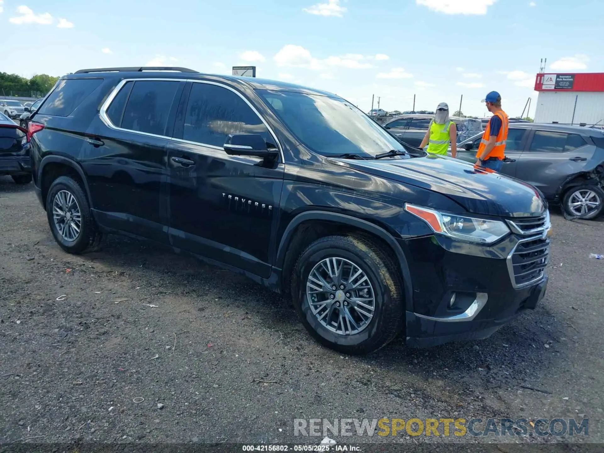 1 Photograph of a damaged car 1GNERGKW8LJ297126 CHEVROLET TRAVERSE 2020