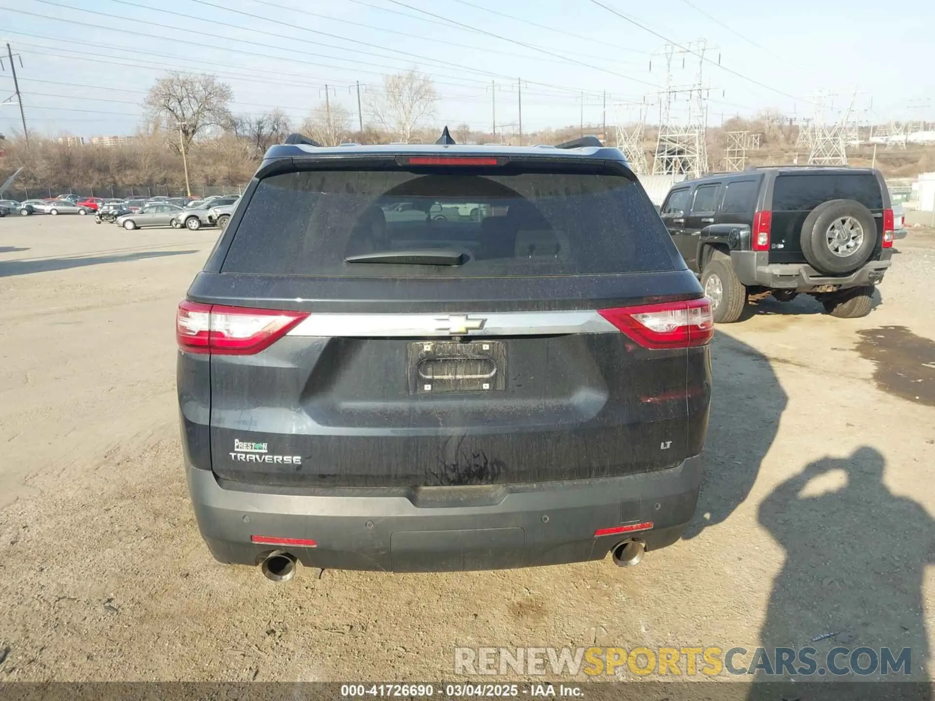 16 Photograph of a damaged car 1GNERGKW9LJ151852 CHEVROLET TRAVERSE 2020
