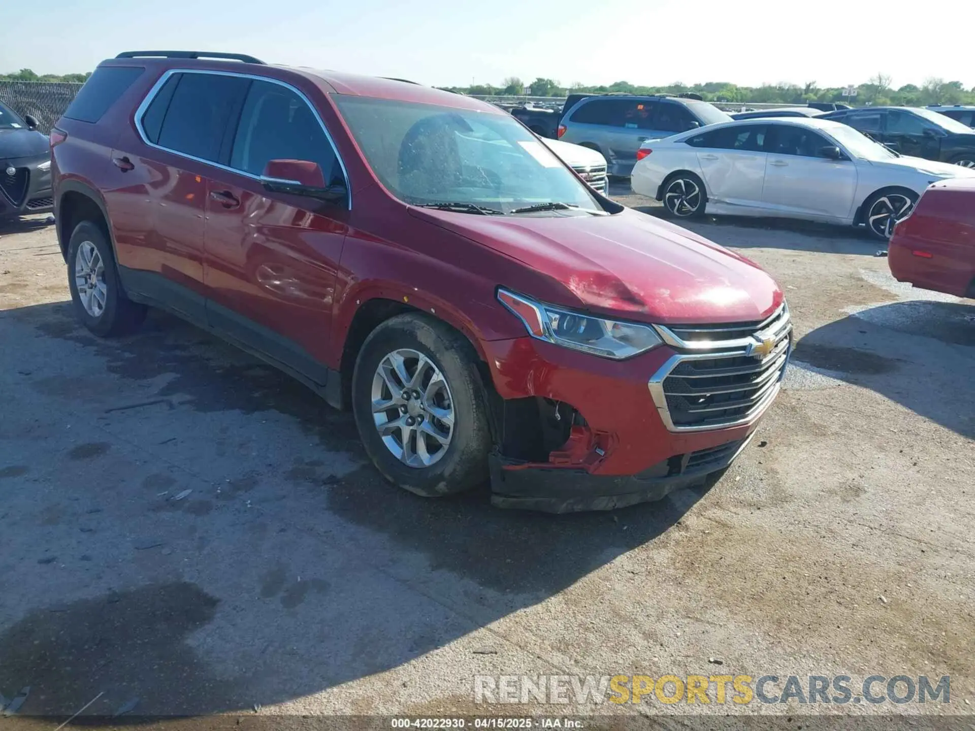 1 Photograph of a damaged car 1GNERGKW9LJ309932 CHEVROLET TRAVERSE 2020