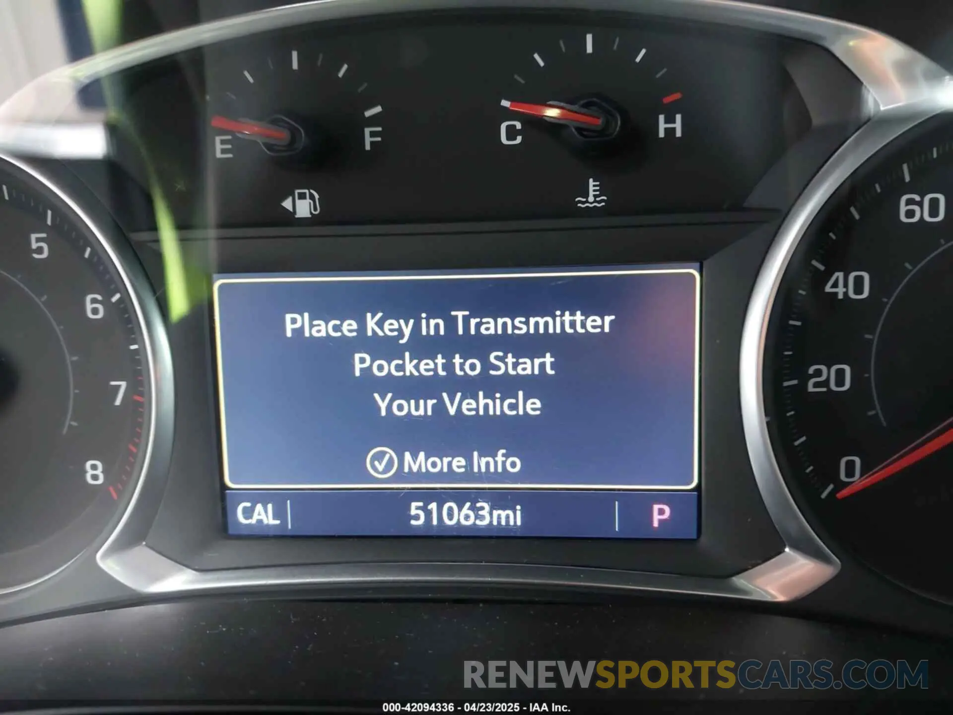 15 Photograph of a damaged car 1GNERGKWXLJ320261 CHEVROLET TRAVERSE 2020