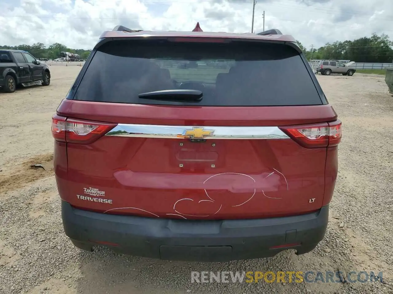 6 Photograph of a damaged car 1GNERHKW0LJ244037 CHEVROLET TRAVERSE 2020
