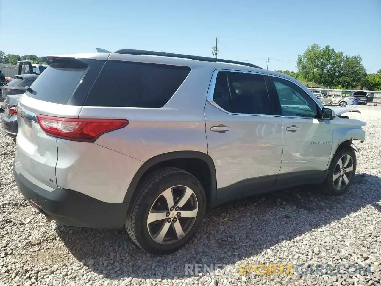 3 Photograph of a damaged car 1GNERHKW1LJ245469 CHEVROLET TRAVERSE 2020