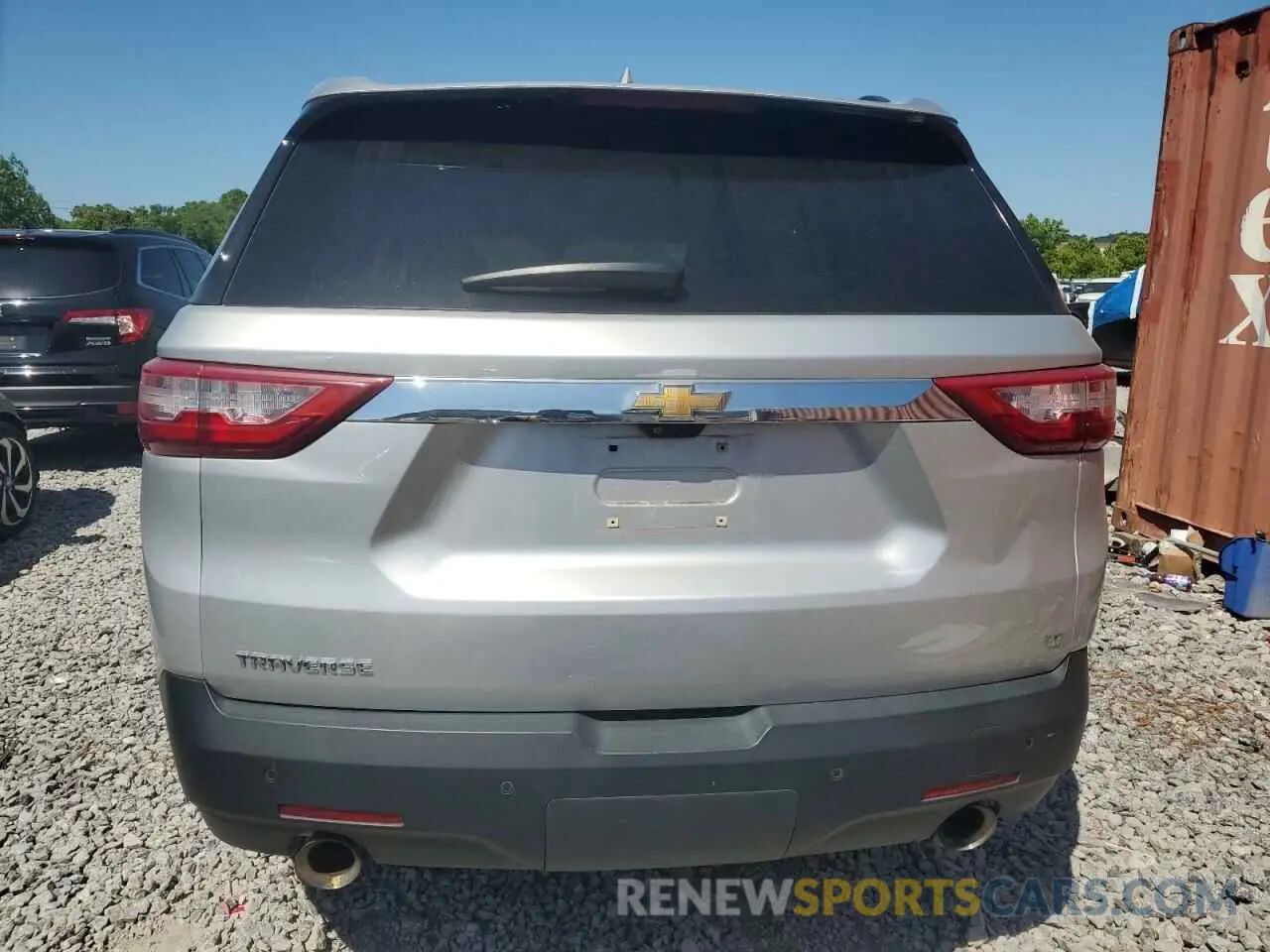 6 Photograph of a damaged car 1GNERHKW1LJ245469 CHEVROLET TRAVERSE 2020