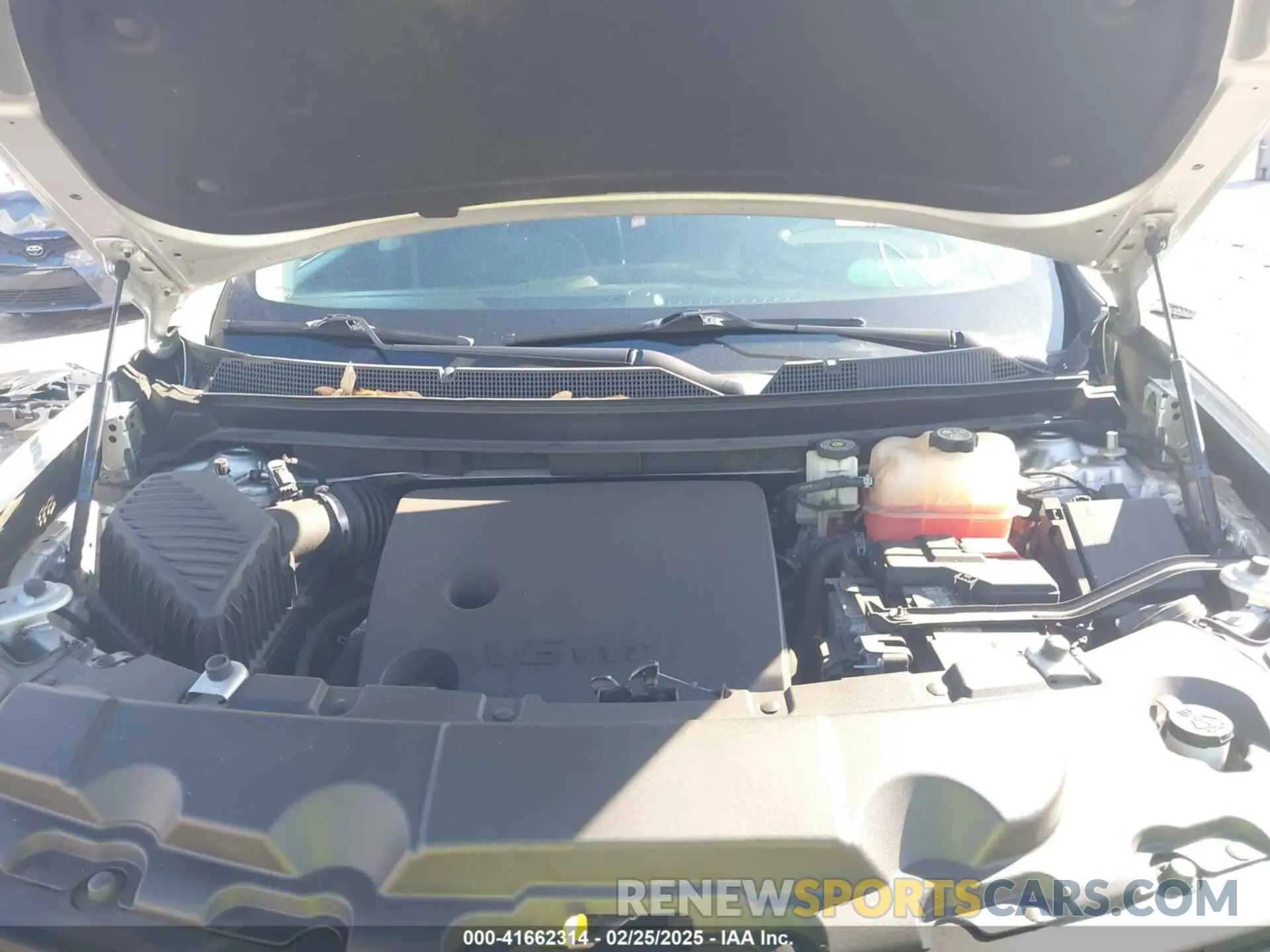 10 Photograph of a damaged car 1GNERHKW1LJ245617 CHEVROLET TRAVERSE 2020