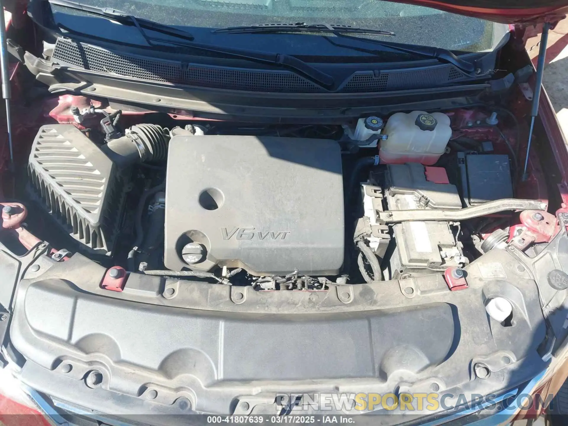 10 Photograph of a damaged car 1GNERHKW1LJ299970 CHEVROLET TRAVERSE 2020