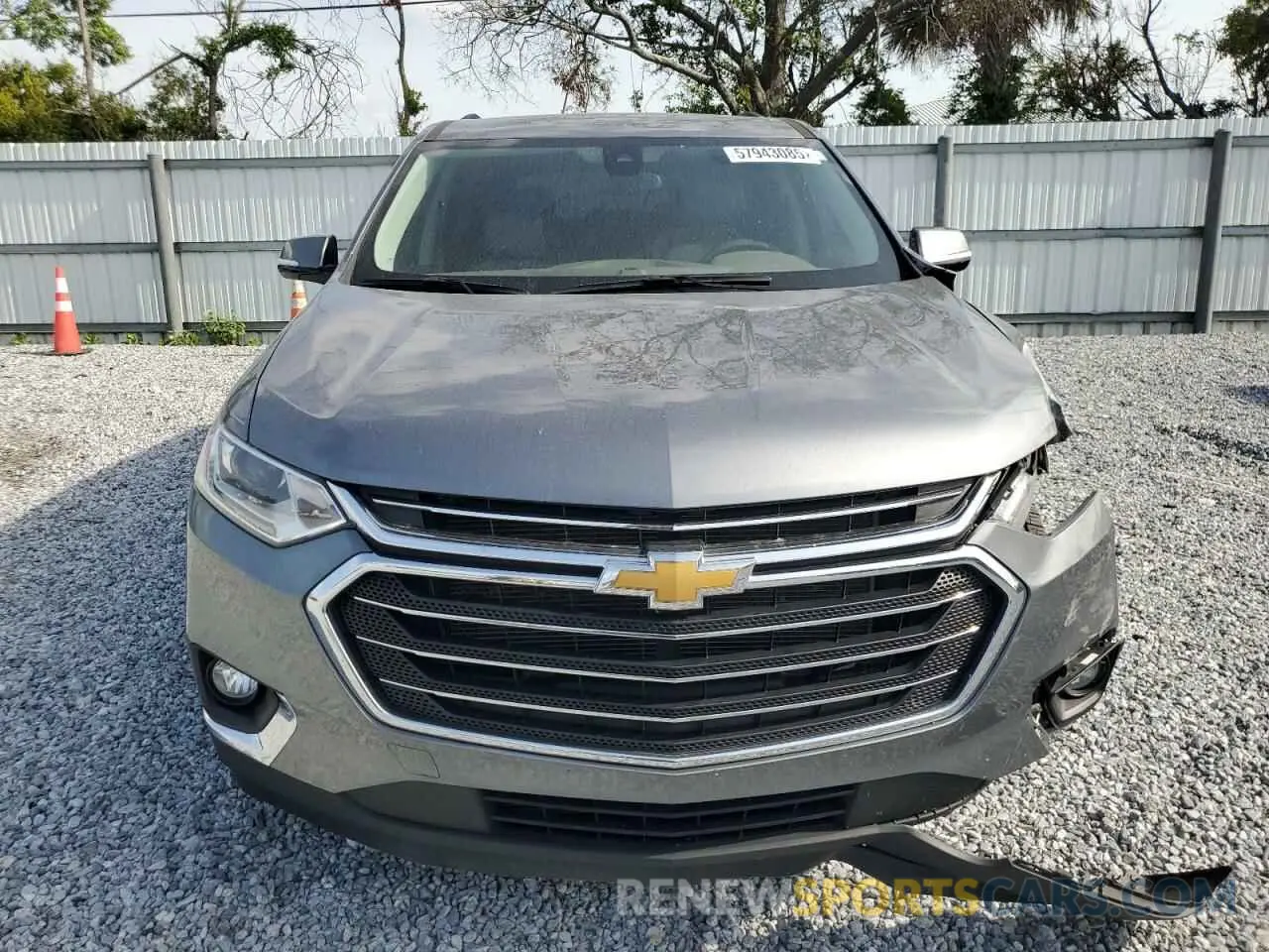 5 Photograph of a damaged car 1GNERHKW1LJ300373 CHEVROLET TRAVERSE 2020