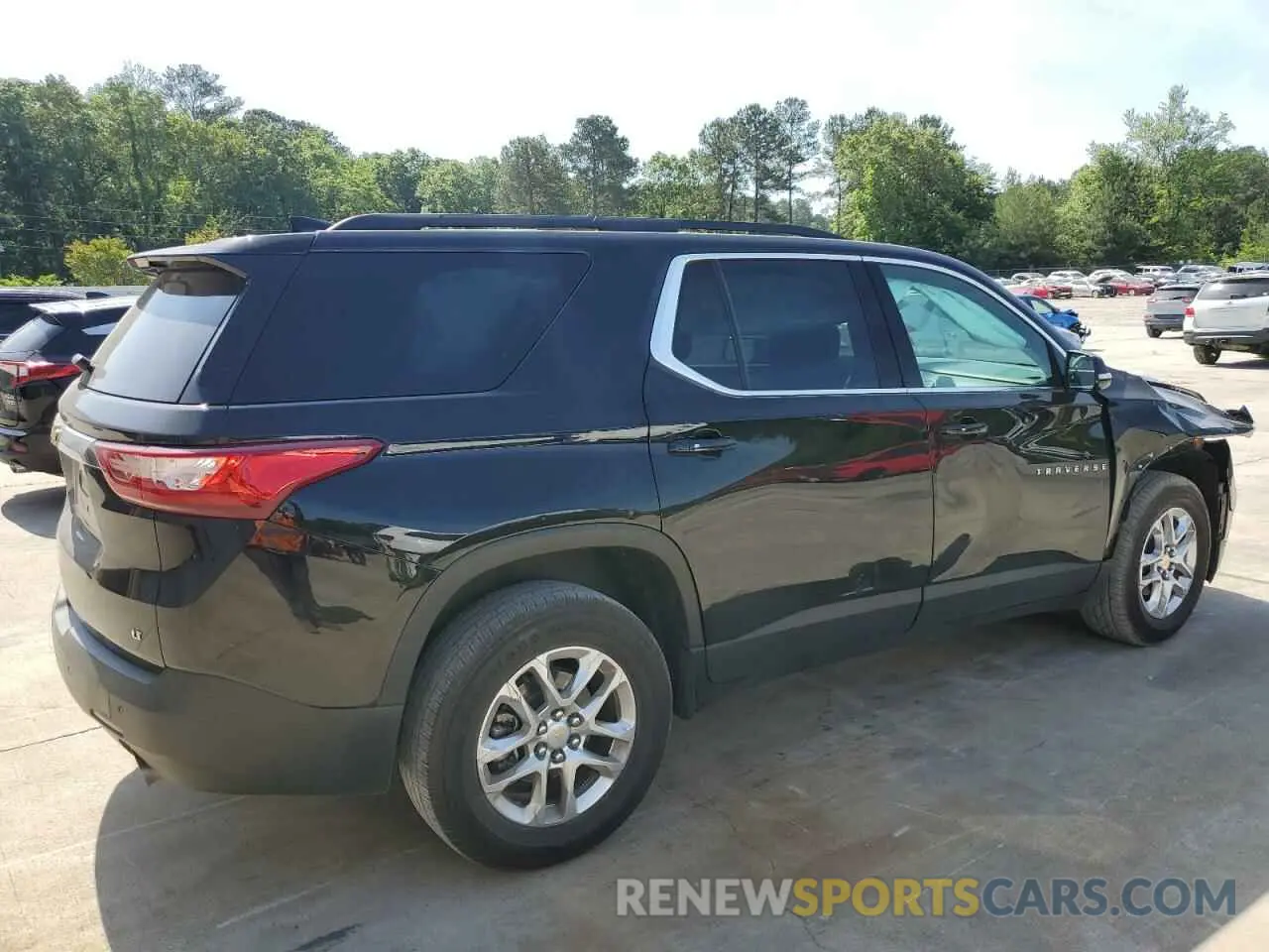 3 Photograph of a damaged car 1GNERHKW1LJ301085 CHEVROLET TRAVERSE 2020