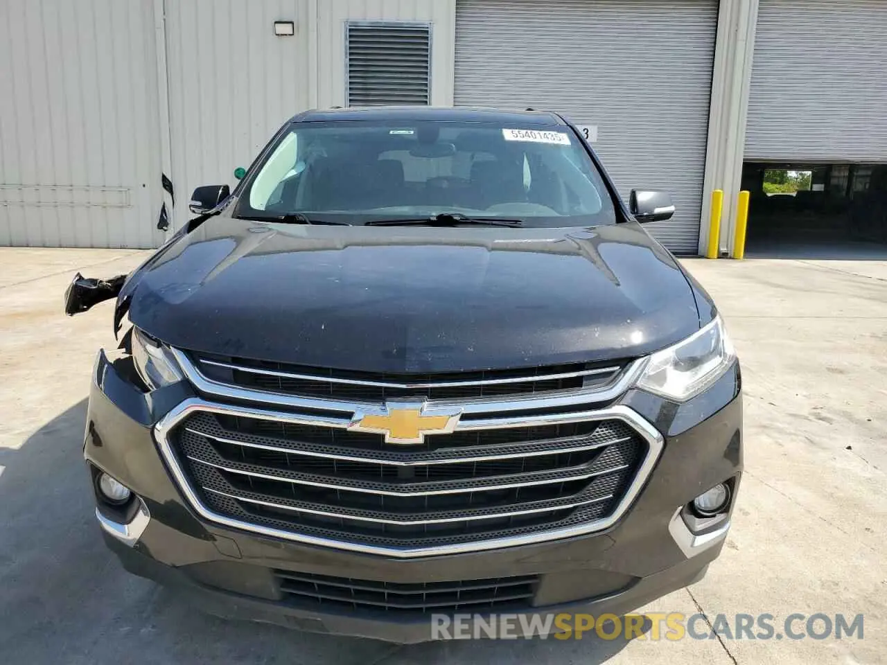5 Photograph of a damaged car 1GNERHKW1LJ301085 CHEVROLET TRAVERSE 2020