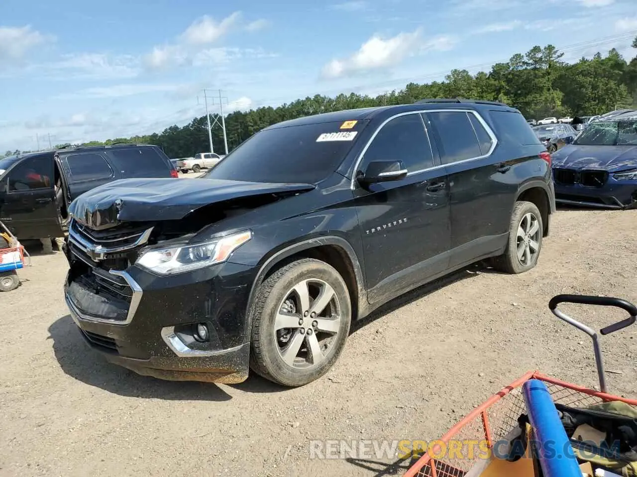 1 Photograph of a damaged car 1GNERHKW2LJ300026 CHEVROLET TRAVERSE 2020