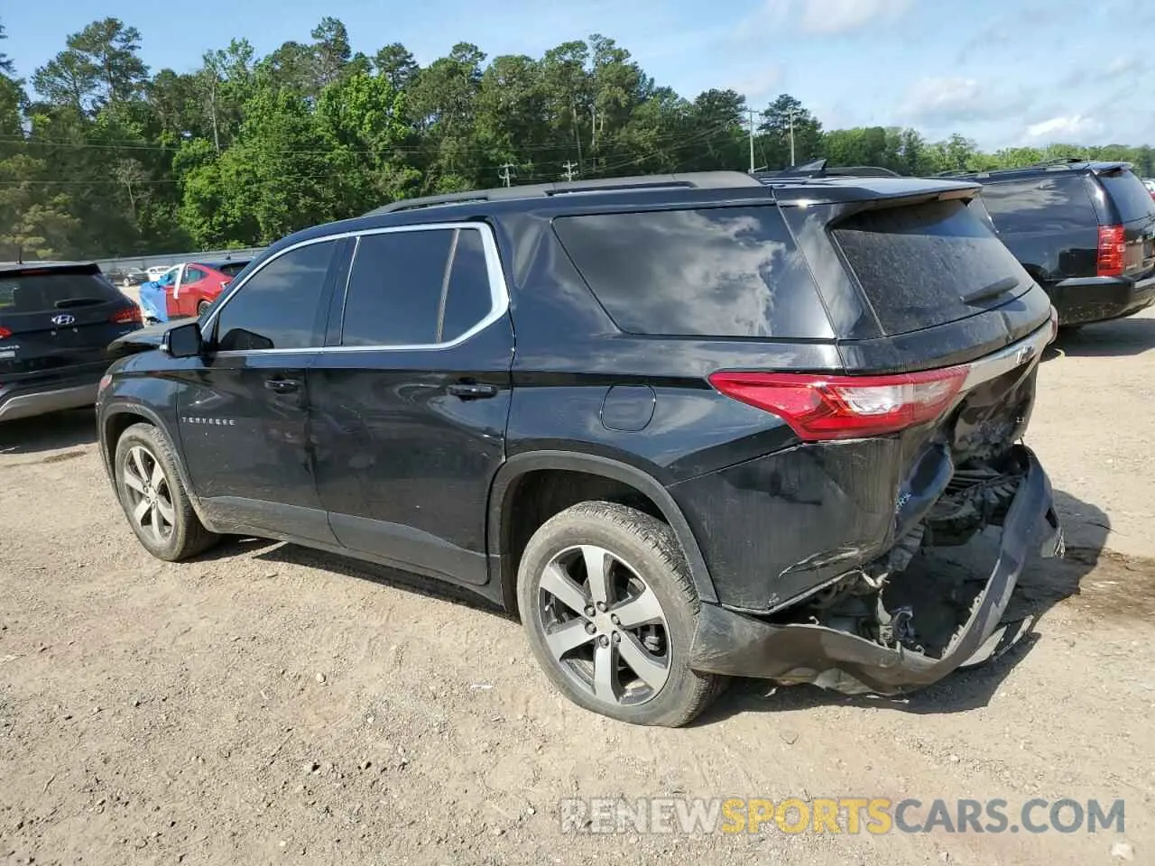 2 Photograph of a damaged car 1GNERHKW2LJ300026 CHEVROLET TRAVERSE 2020