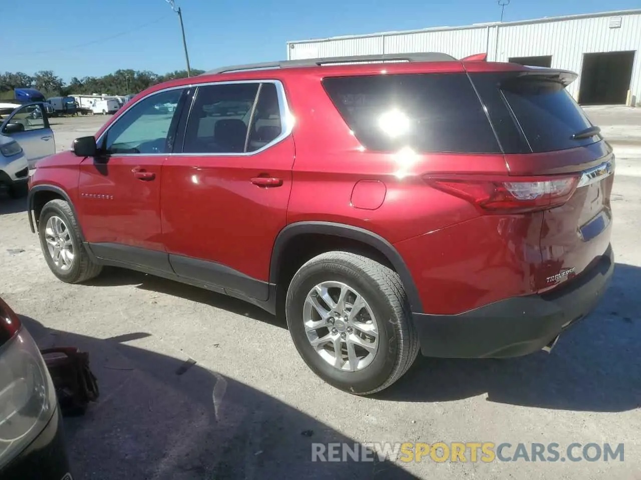 2 Photograph of a damaged car 1GNERHKW3LJ264511 CHEVROLET TRAVERSE 2020