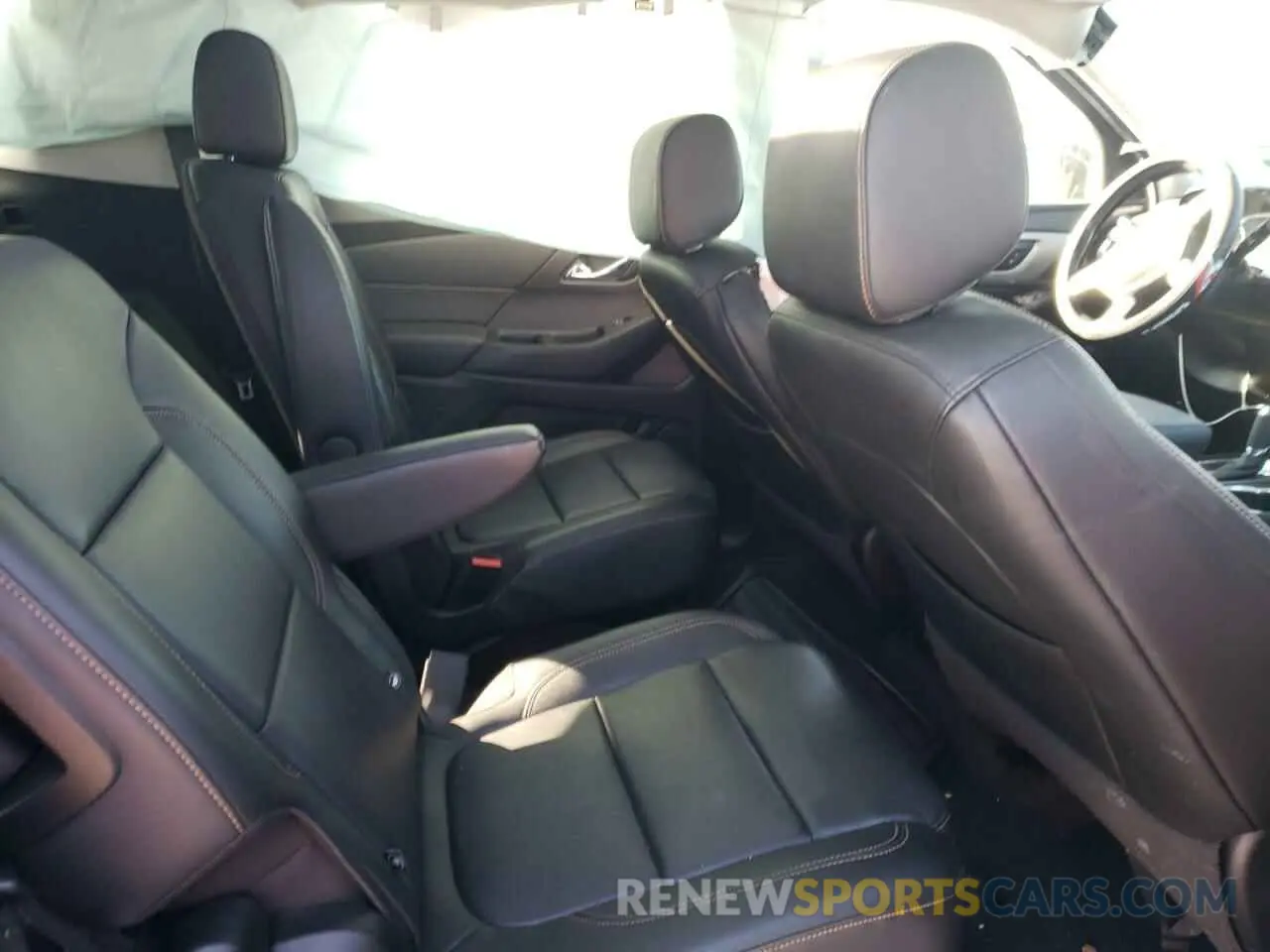 11 Photograph of a damaged car 1GNERHKW4LJ129571 CHEVROLET TRAVERSE 2020
