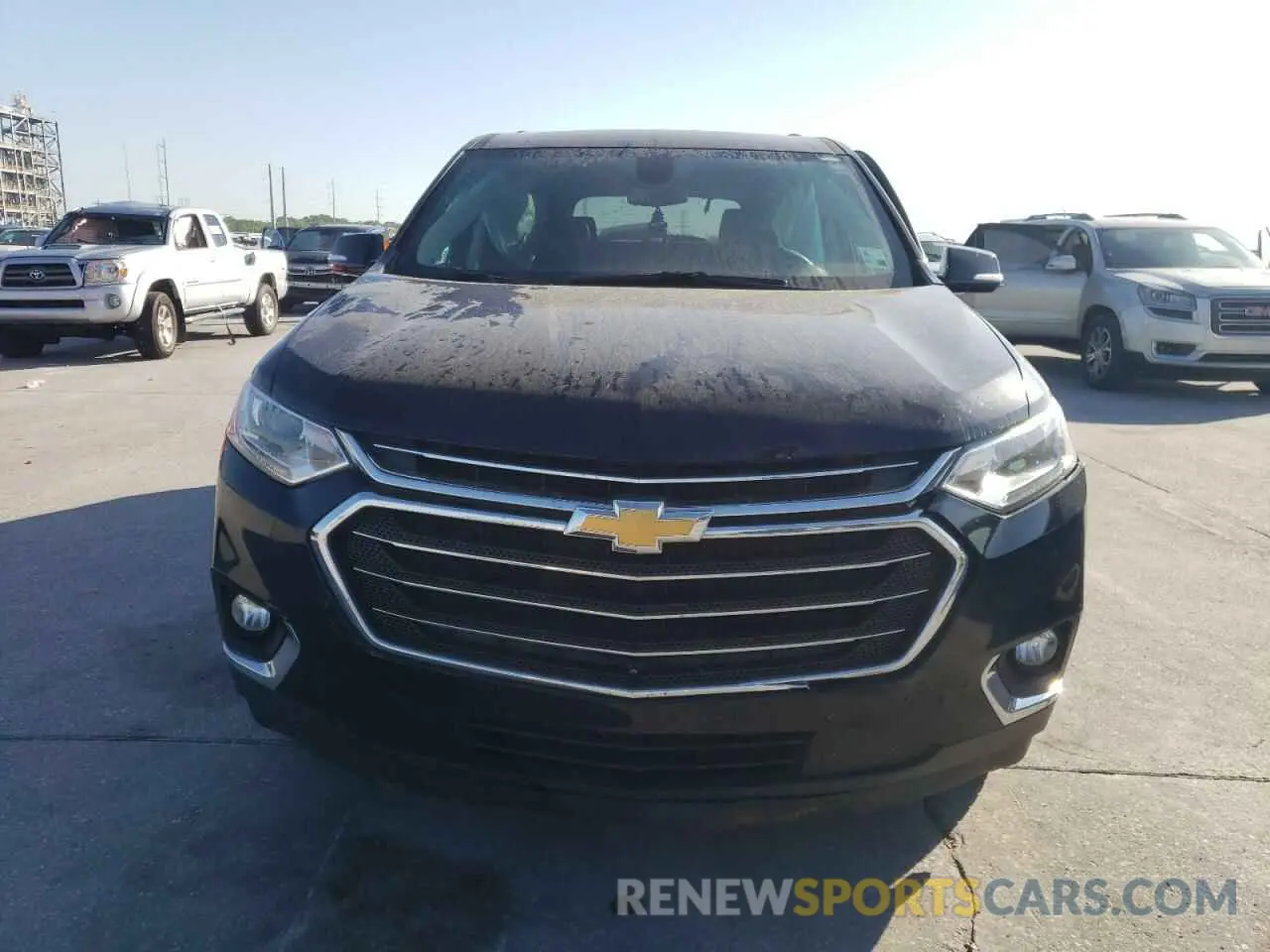 5 Photograph of a damaged car 1GNERHKW4LJ129571 CHEVROLET TRAVERSE 2020