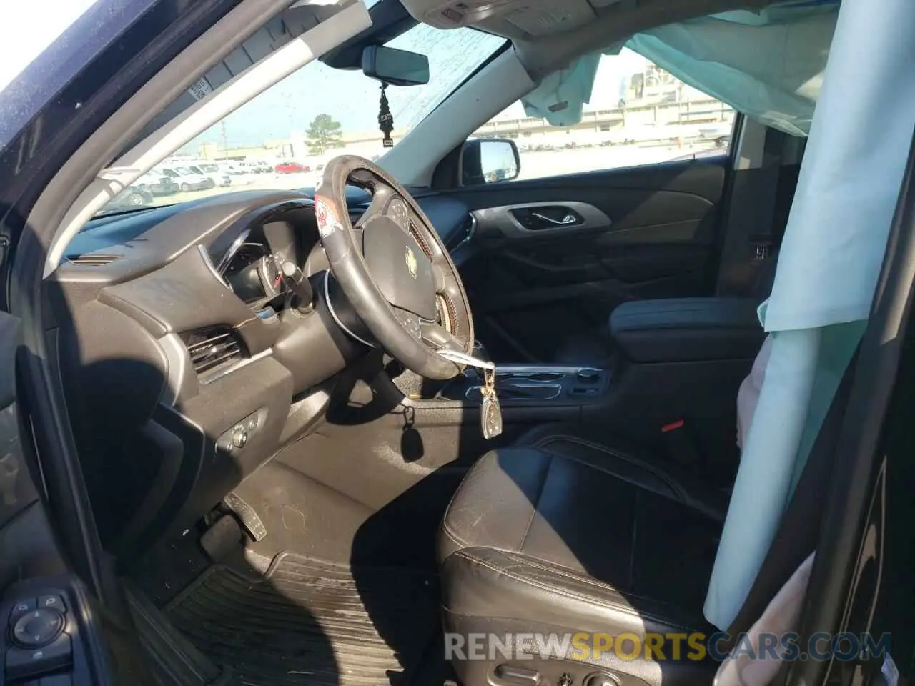 7 Photograph of a damaged car 1GNERHKW4LJ129571 CHEVROLET TRAVERSE 2020