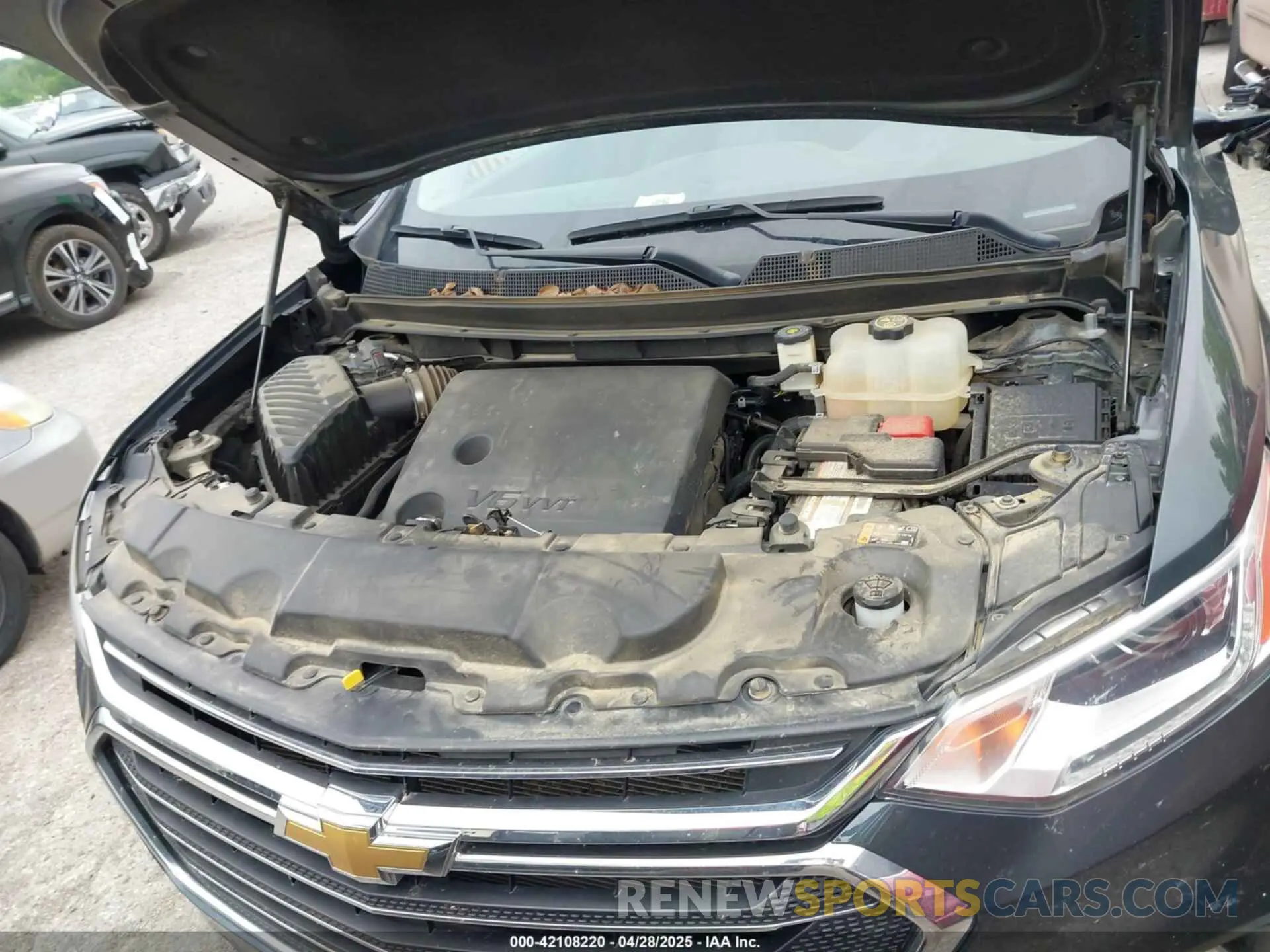 10 Photograph of a damaged car 1GNERHKW4LJ174137 CHEVROLET TRAVERSE 2020