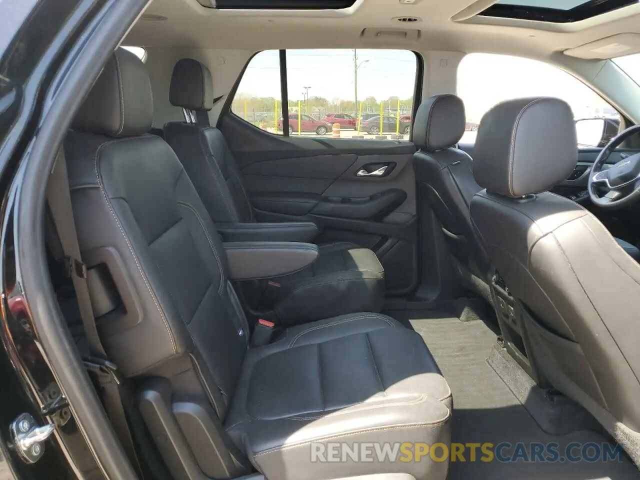 11 Photograph of a damaged car 1GNERHKW4LJ263593 CHEVROLET TRAVERSE 2020