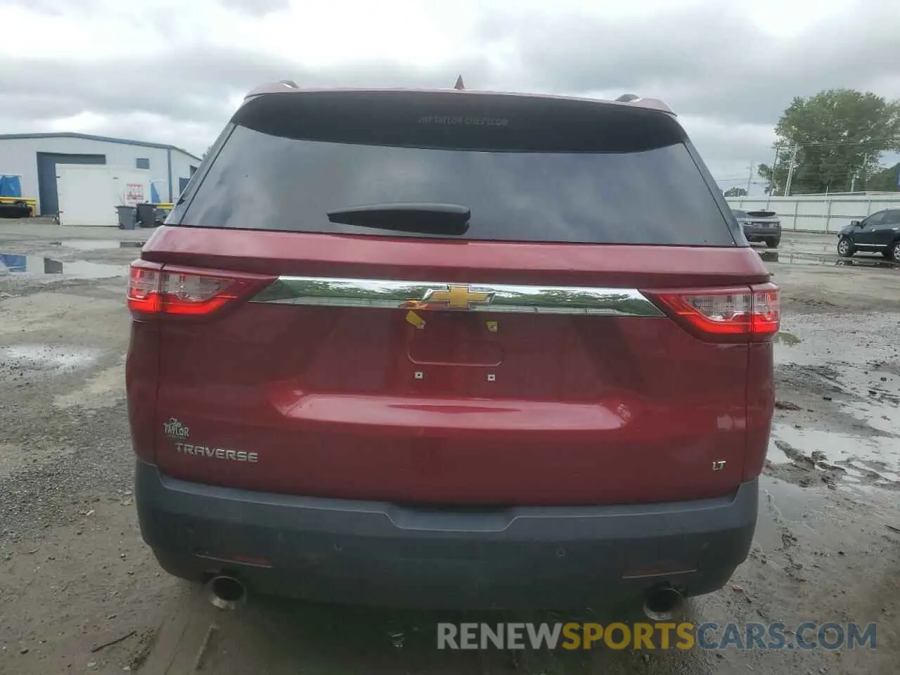 6 Photograph of a damaged car 1GNERHKW4LJ273654 CHEVROLET TRAVERSE 2020