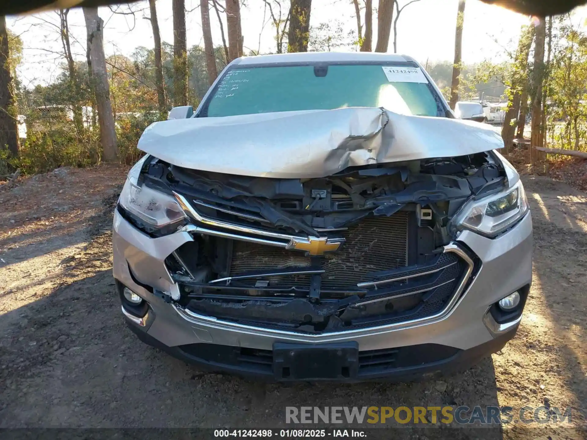 6 Photograph of a damaged car 1GNERHKW6LJ143908 CHEVROLET TRAVERSE 2020