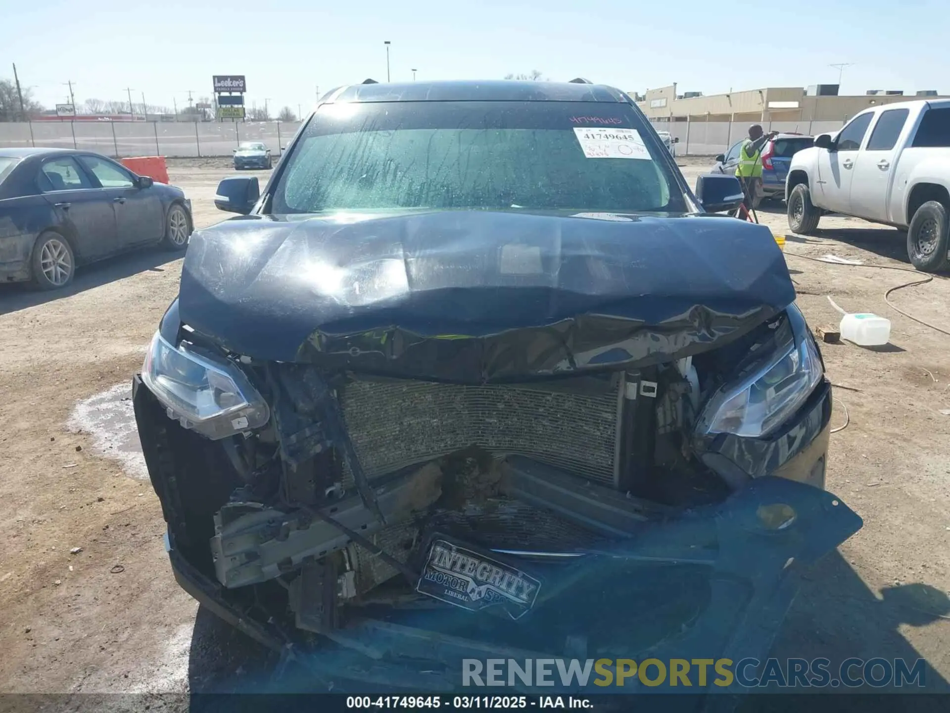 13 Photograph of a damaged car 1GNERHKW6LJ164337 CHEVROLET TRAVERSE 2020